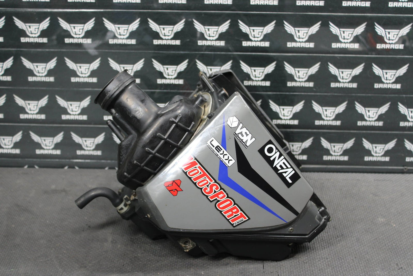 2001 Yamaha YZ426F OEM Airbox Intake Air Cleaner Case Assembly Airbox Intake - hggarage