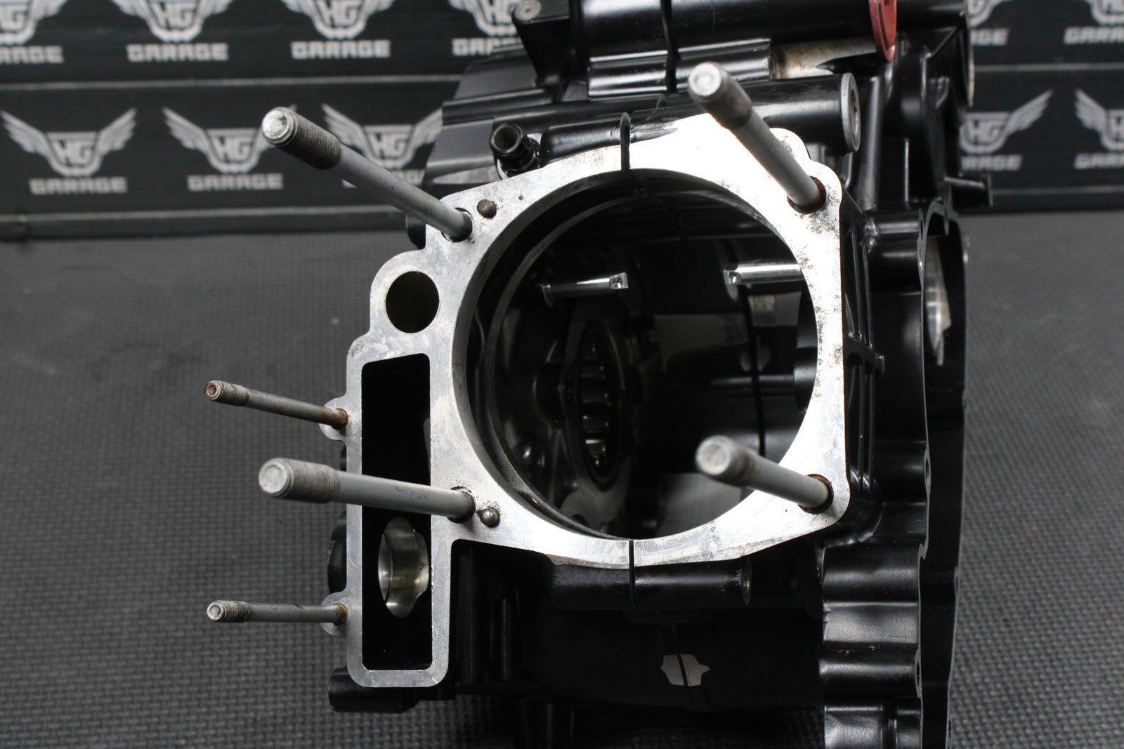 2013 HUSQVARNA TE511 OEM LEFT RIGHT ENGINE MOTOR CRANKCASE CRANK CASES BLOCK - hggarage