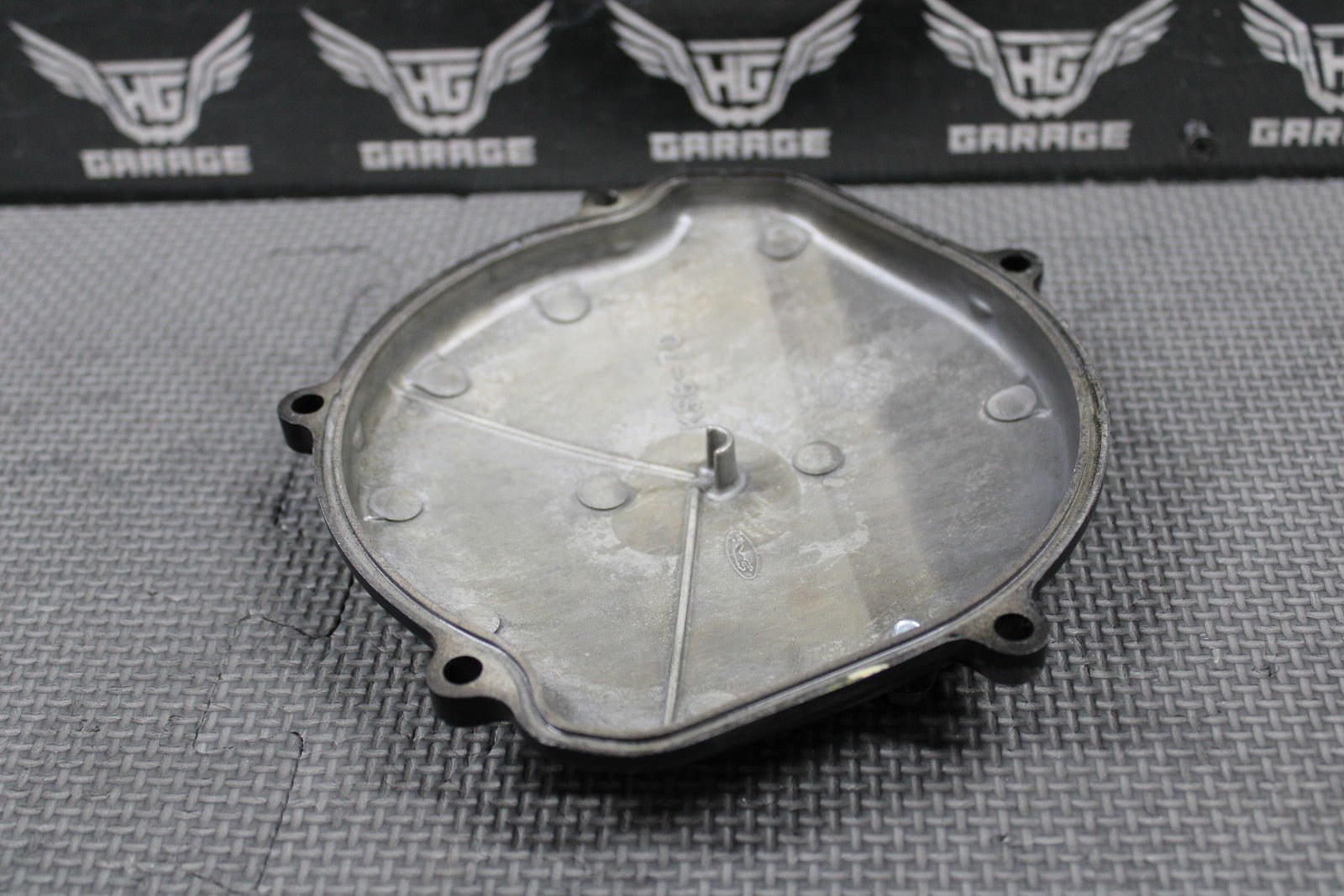 1988 87 - 94 HONDA CR125R OEM RIGHT SIDE CASE OUTER CLUTCH COVER 11342 - KS6 - 700 - hggarage