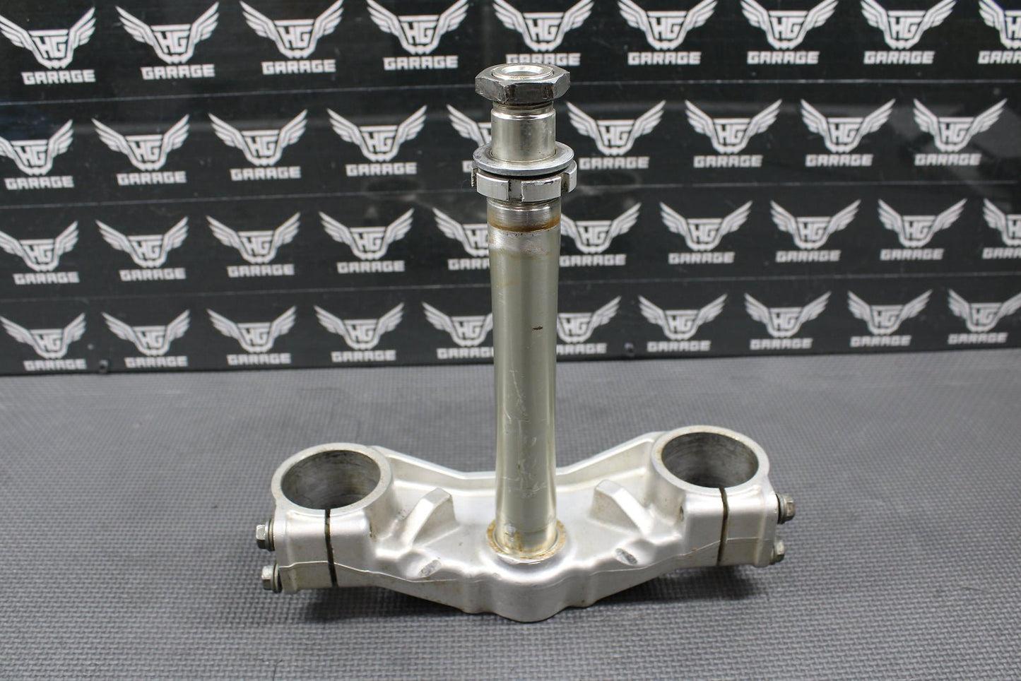 1997 SUZUKI 96 - 98 RM125 RM250 OEM FRONT FORKS CLAMP LOWER TRIPLE TREE STEM - hggarage