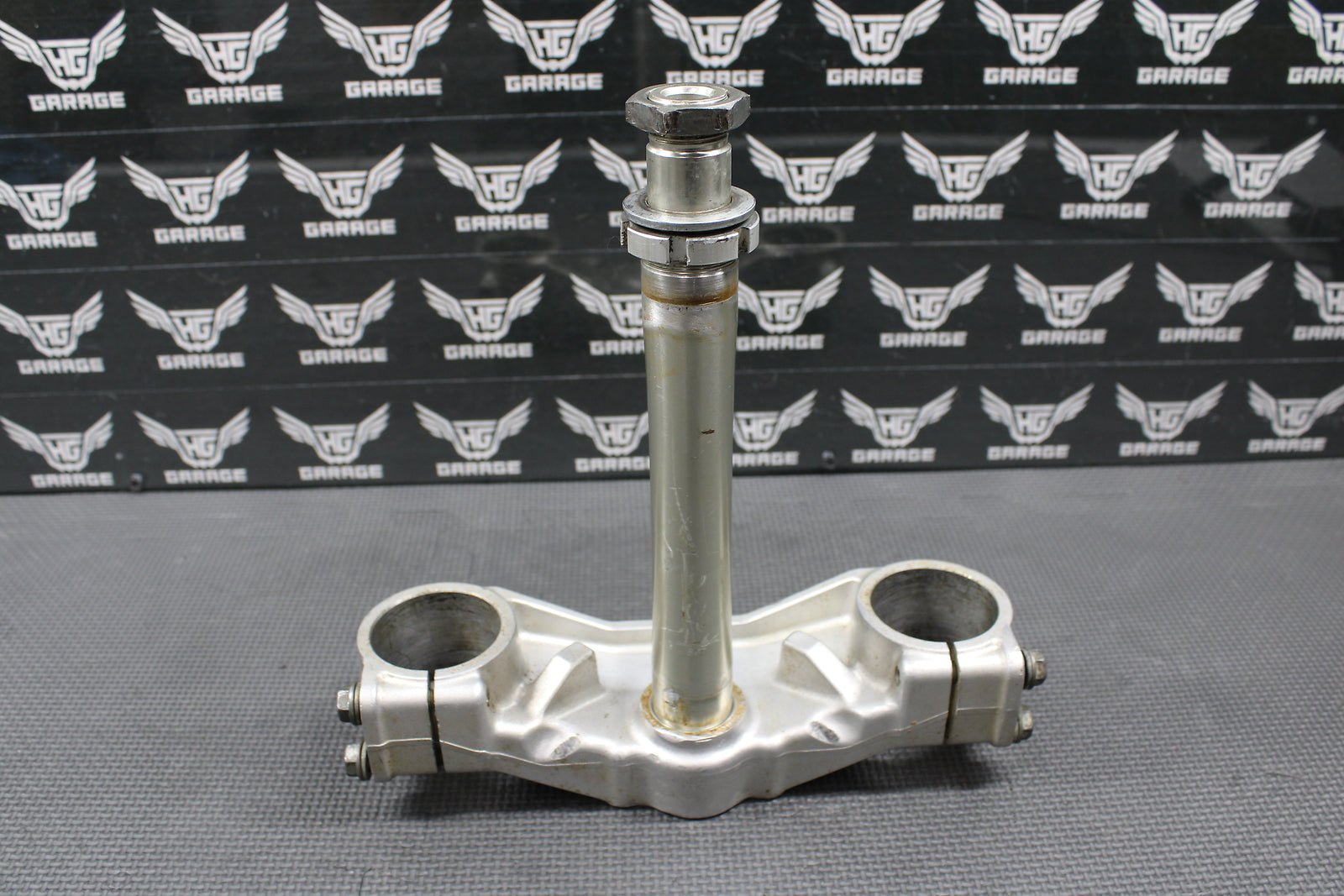 1997 SUZUKI 96 - 98 RM125 RM250 OEM FRONT FORKS CLAMP LOWER TRIPLE TREE STEM - hggarage