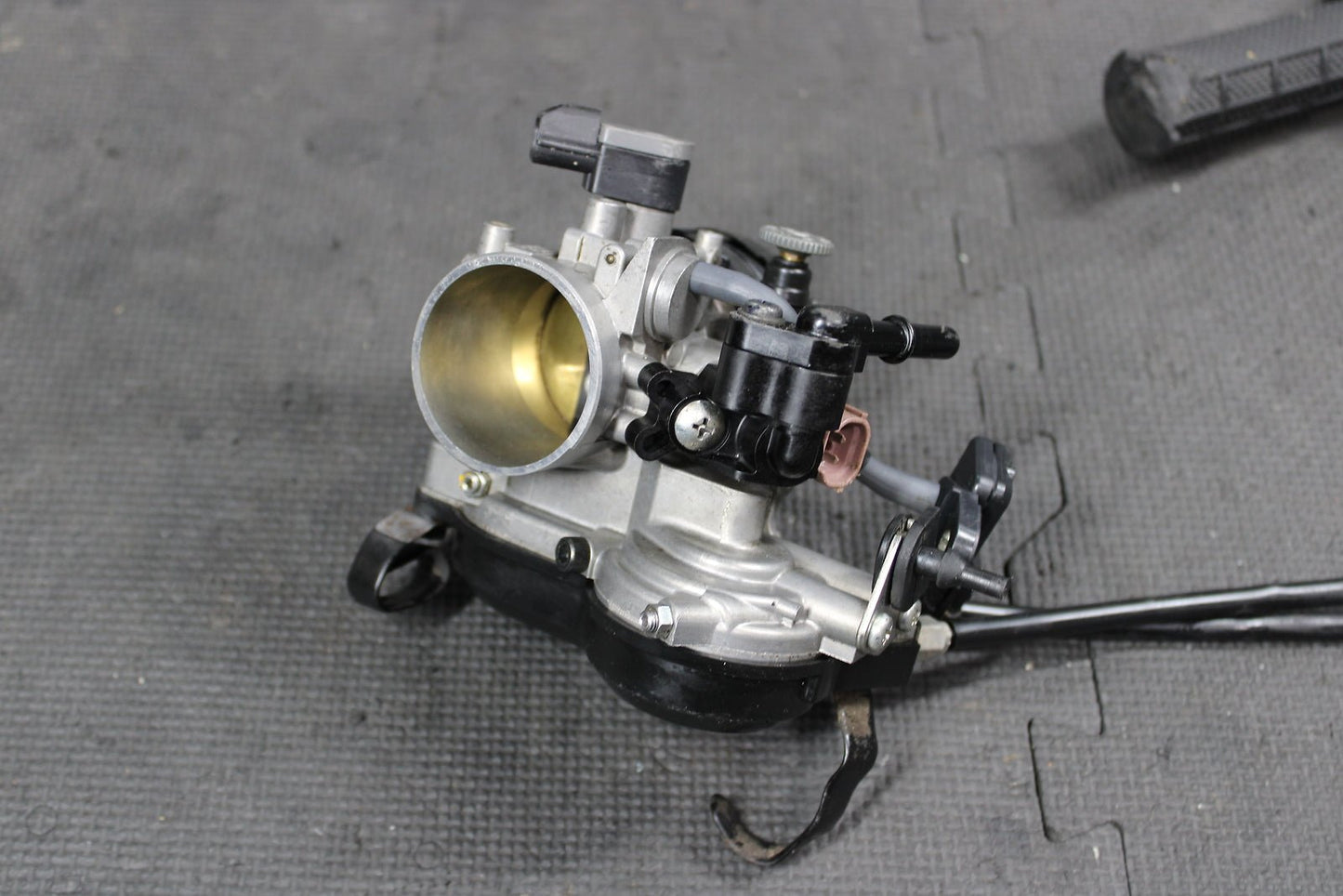 2011 KAWASAKI KX250F OEM KEIHIN MAIN FUEL INJECTOR THROTTLE BODY BODIES - hggarage