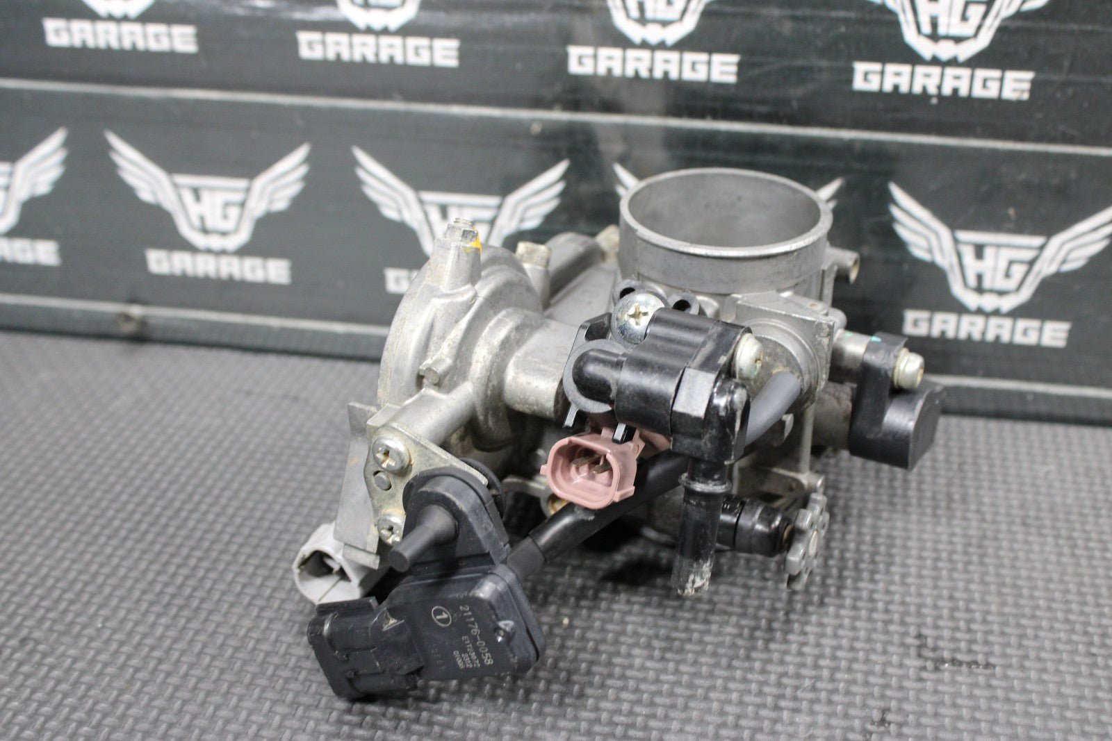 2014 KAWASAKI KX250F OEM KEIHIN THROTTLE BODY INTAKE FUEL INJECTOR 16163 - 0797 - hggarage