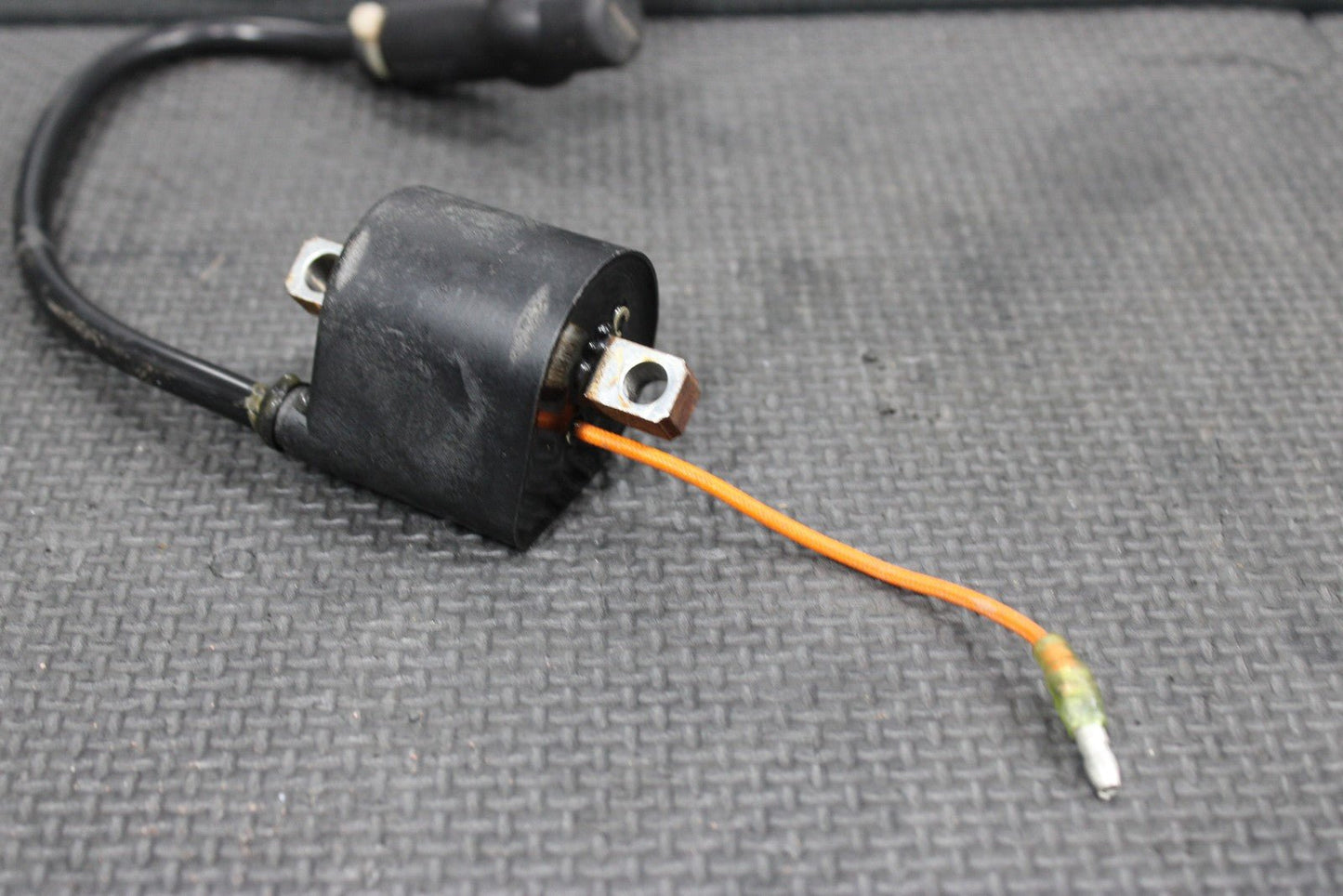 2004 KAWASAKI 00 - 05 KX65 OEM IGNITION COIL SPARKPLUG 21121 - 1186 21130 - 1077 - hggarage