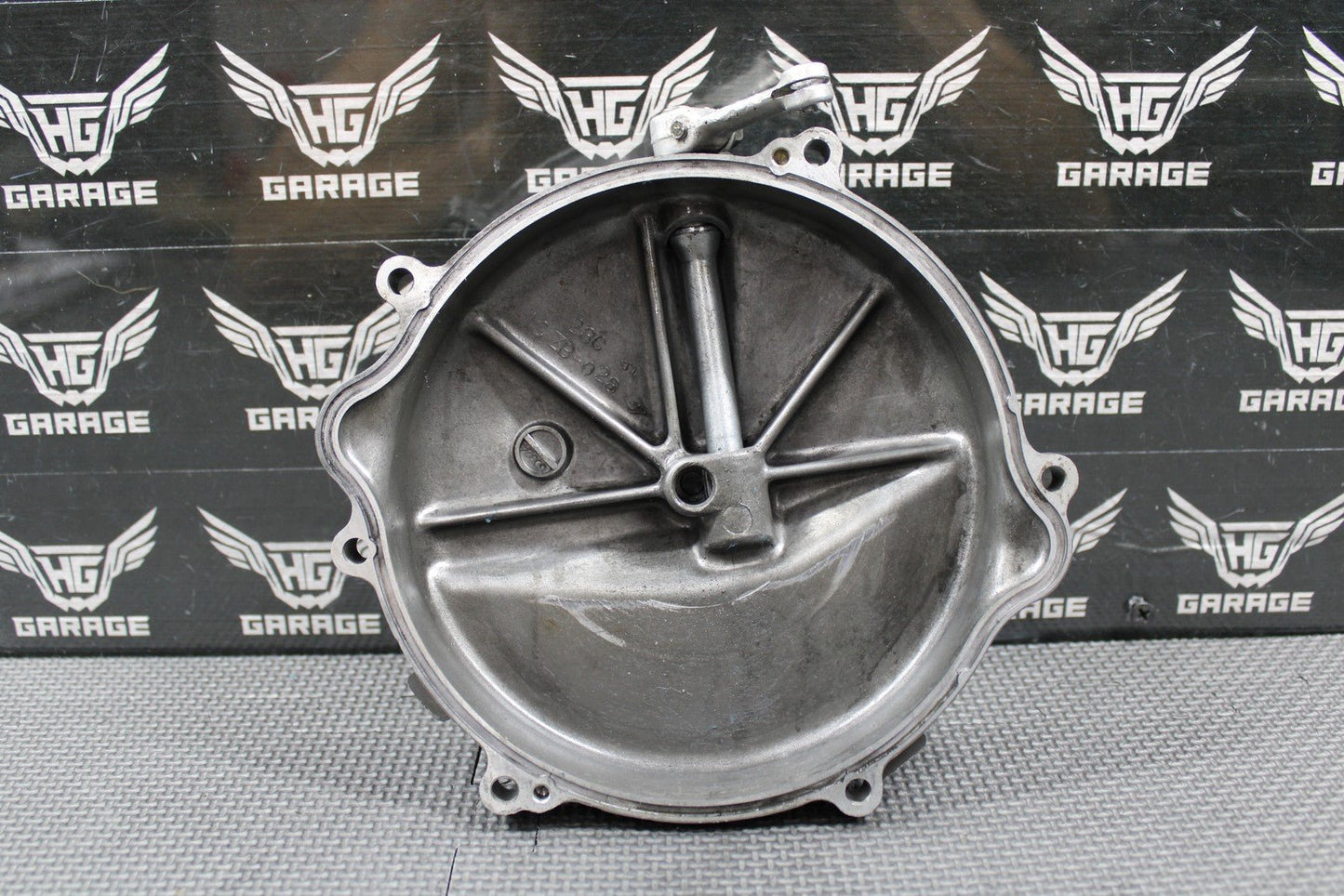 1995 SUZUKI RMX250 OEM ENGINE RIGHT SIDE OUTER CLUTCH COVER ACTUATOR 11371 - 28E02 - hggarage