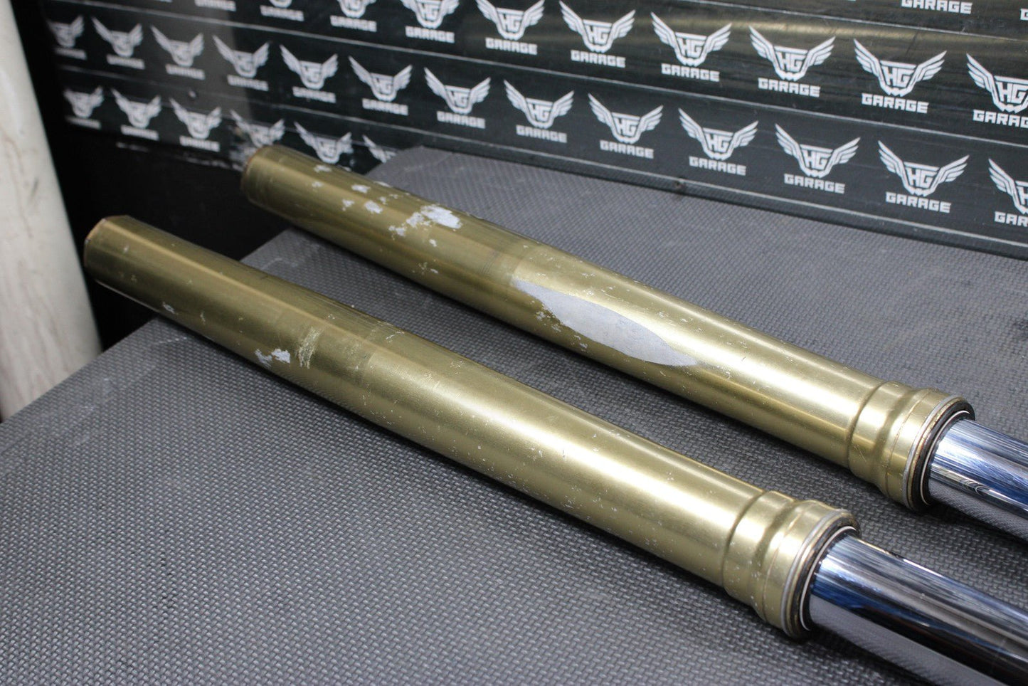 2007 HONDA CRF450R 05 - 07 OEM SHOWA RIGHT LEFT FRONT SUSPENSION FORKS SHOCKS - hggarage