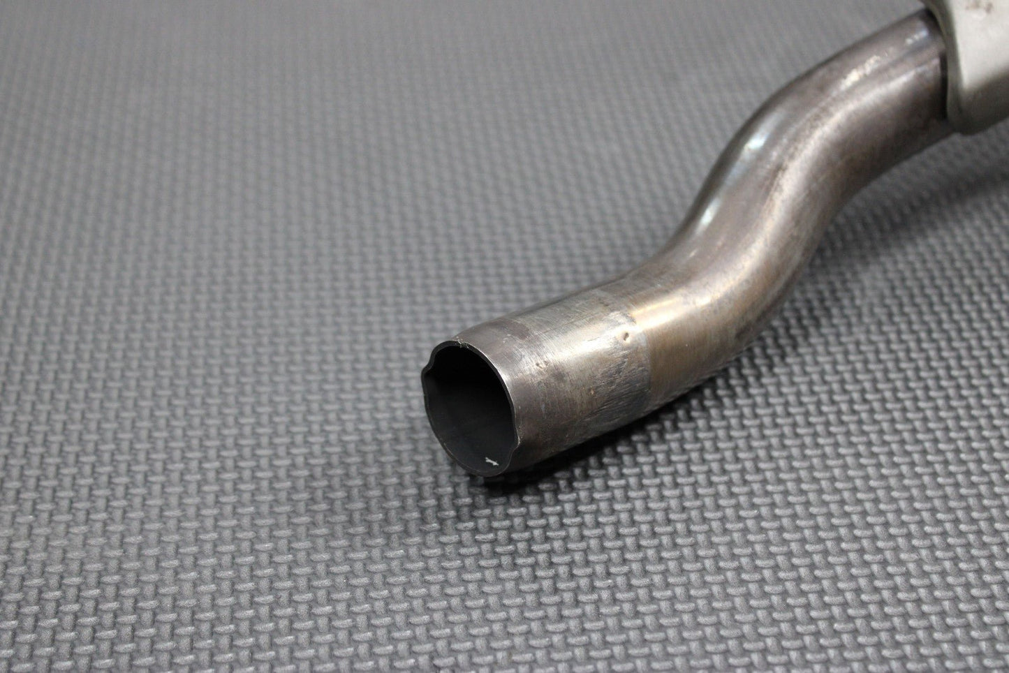 2005 SUZUKI 01 - 05 DR200SE OEM EXHAUST PIPE CHAMBER HEADER 14150 - 42A22 - hggarage