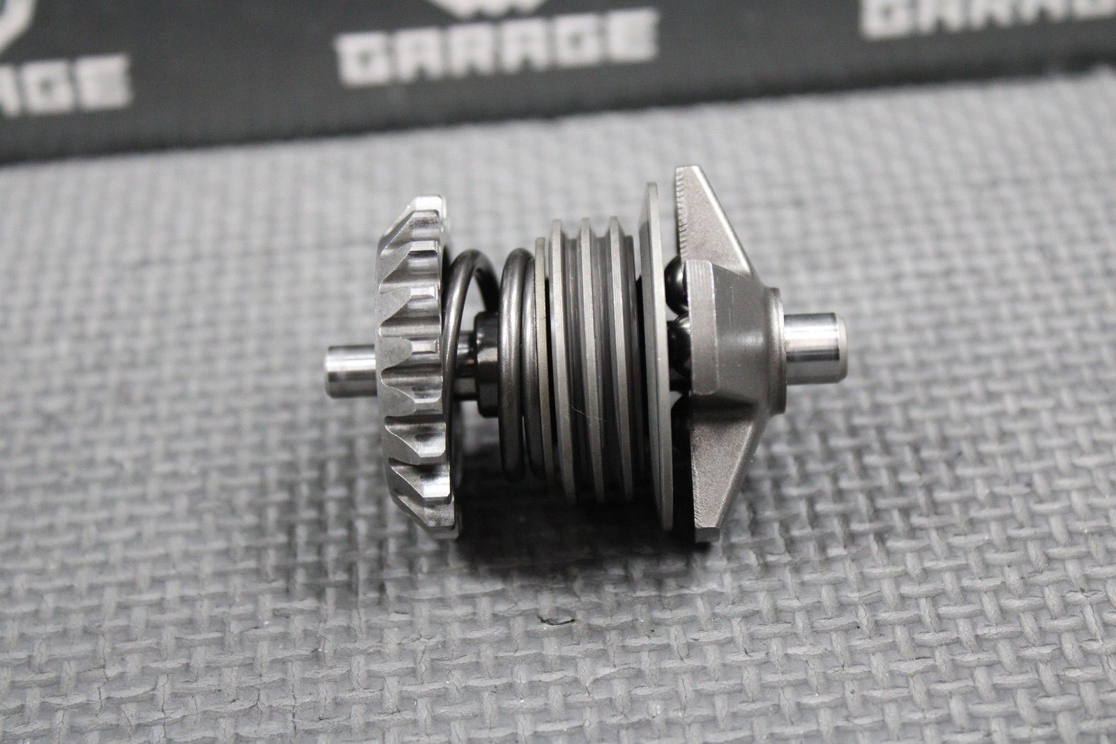 2015 KAWASAKI 08 - 21 KX85 OEM EXHAUST POWER VALVE LINKAGE GOVERNOR LEVER SET - hggarage
