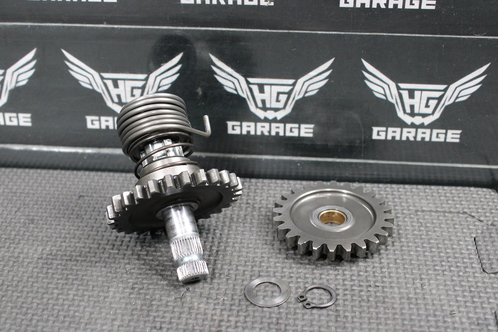 2003 Suzuki RM85 RM85L OEM Kickstart Kick Start Shaft W Idler Gear 26211 - 02B04 - hggarage