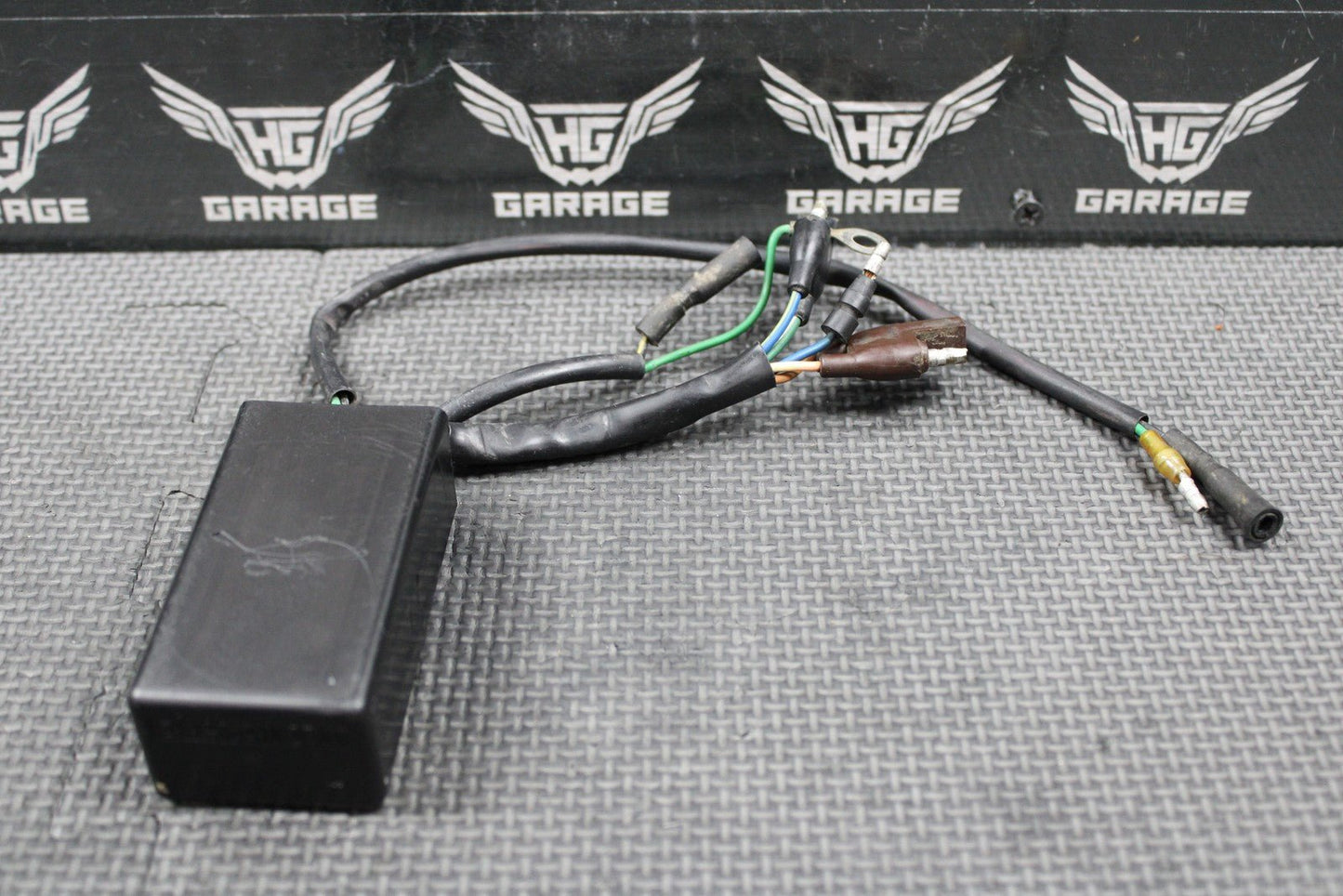 1988 HONDA CR125R OEM CDI ECU COMPUTER IGNITION UNIT BOX 30400 - KS6 - 830 NICE! - hggarage