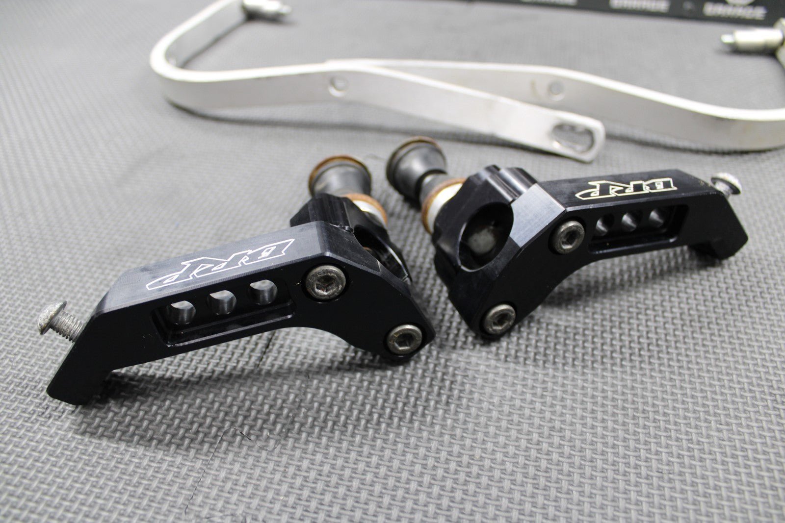 2007 07 - 08 KAWASAKI KX250 KX250F KX450F BRP FAT BAR CLAMPS HAND GUARD MOUNTS - hggarage
