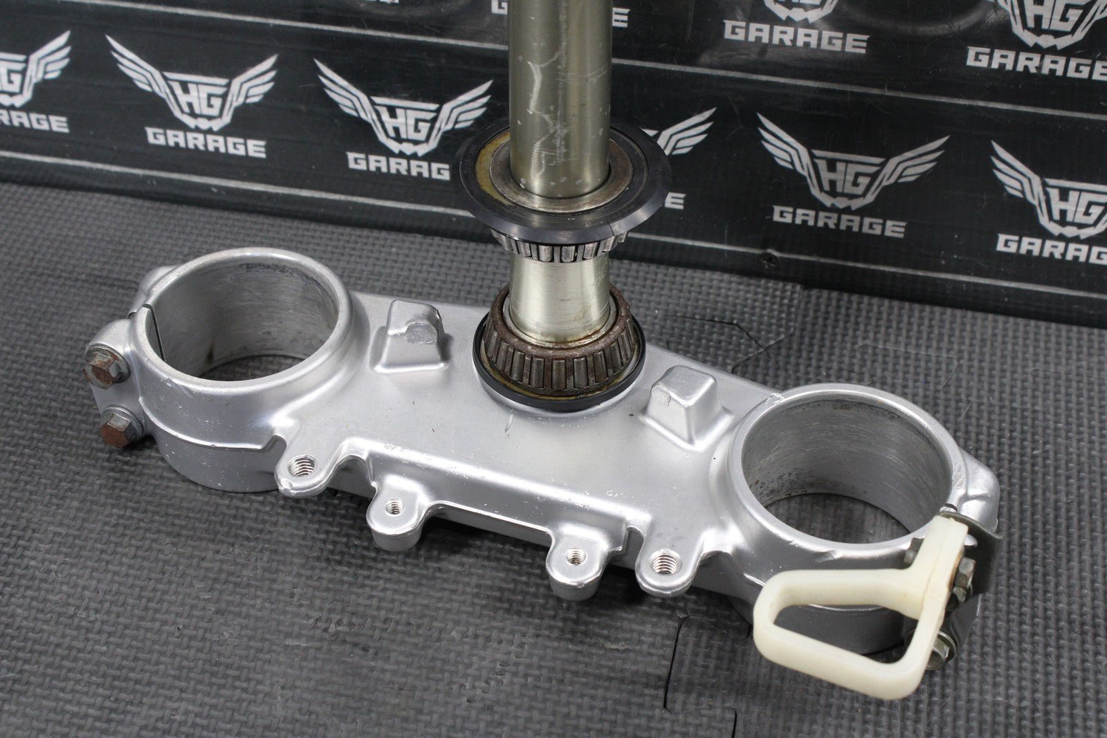 2002 YAMAHA YZ250 OEM FRONT FORKS LOWER BILLET UPPER TRIPLE TREE STEM CLAMP - hggarage