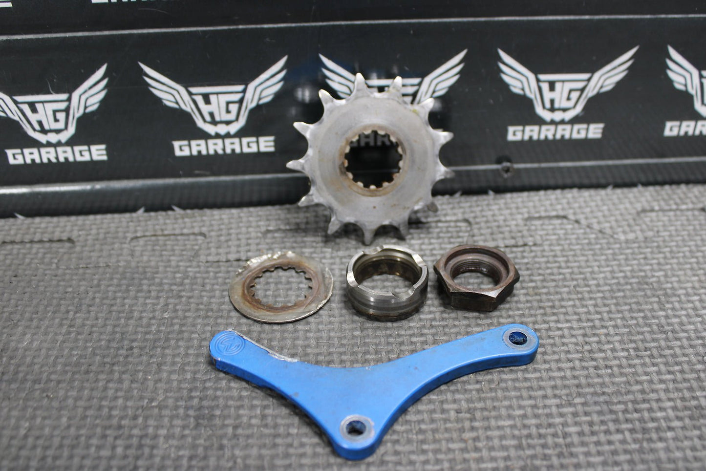 2008 YAMAHA 06 - 09 YZ450F 13T FRONT SPROCKET BLUE MOOSE RACING GUARD CASE SAVER - hggarage
