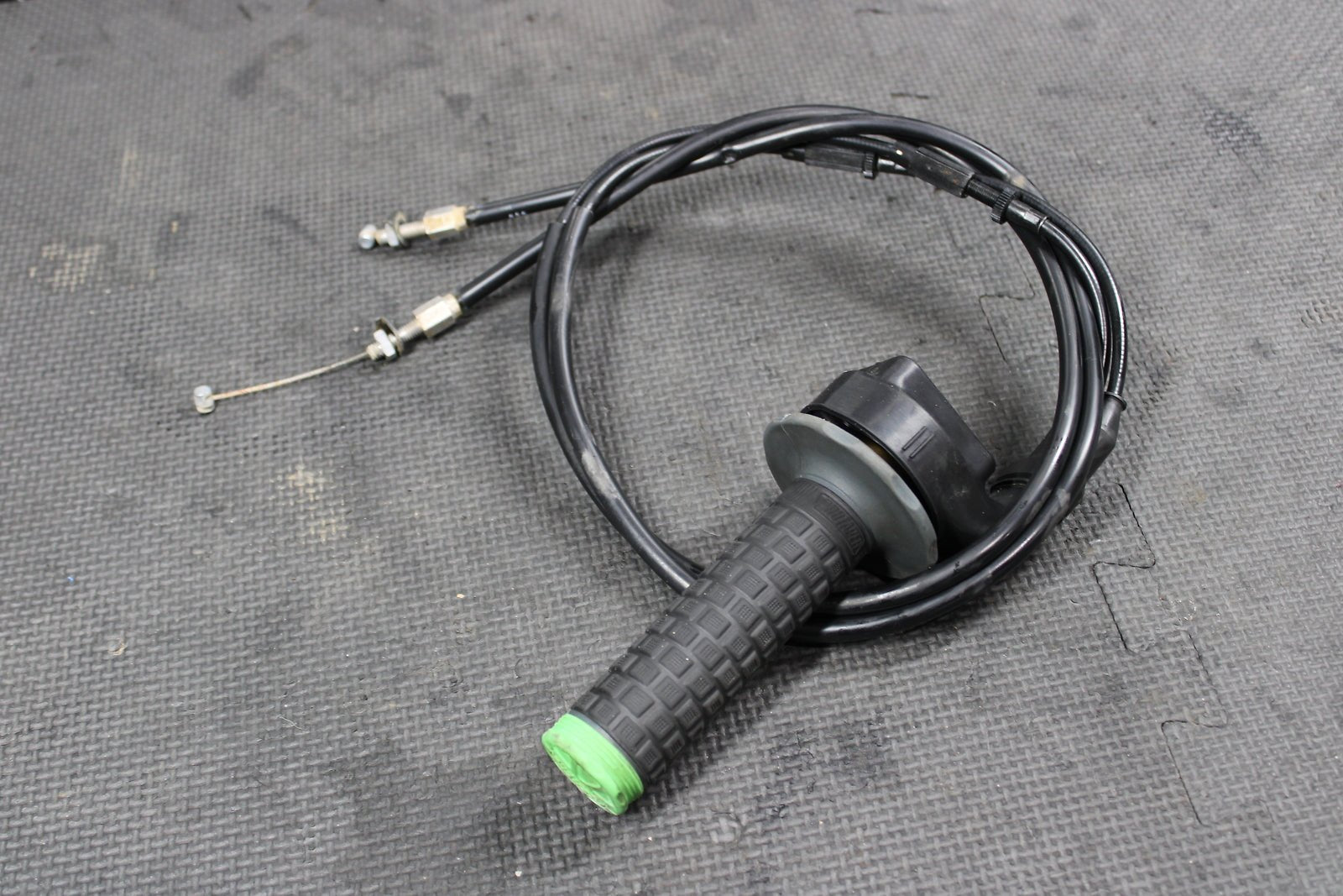 2012 KAWASAKI KX250 KX250F KX450 KX450F OEM THROTTLE CABLE LINE THROTTLE TUBE - hggarage