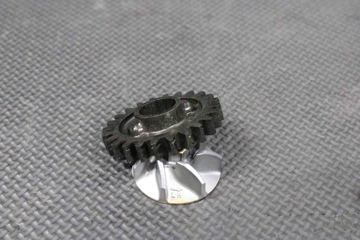 2018 HONDA 18 - 22 CRF250R CRF250RX OEM ENGINE WATER PUMP W HOUSING SHAFT IMPELLER - hggarage