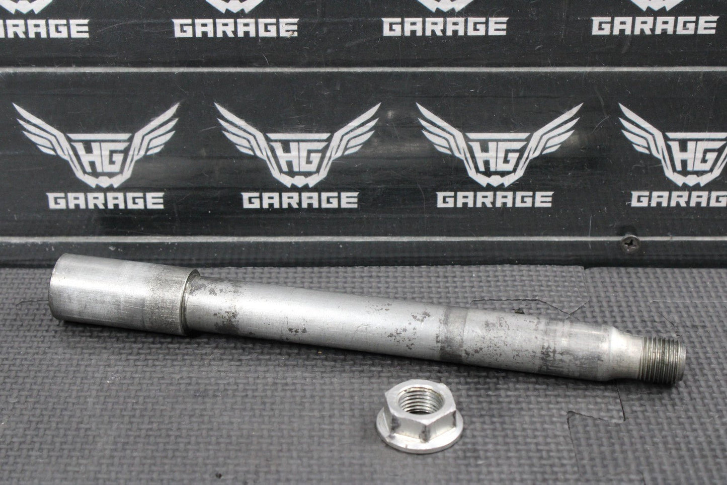 2023 HONDA CRF250R OEM FRONT WHEEL RIM AXLE PIVOT BOLT 44301 - MEN - 000 - hggarage
