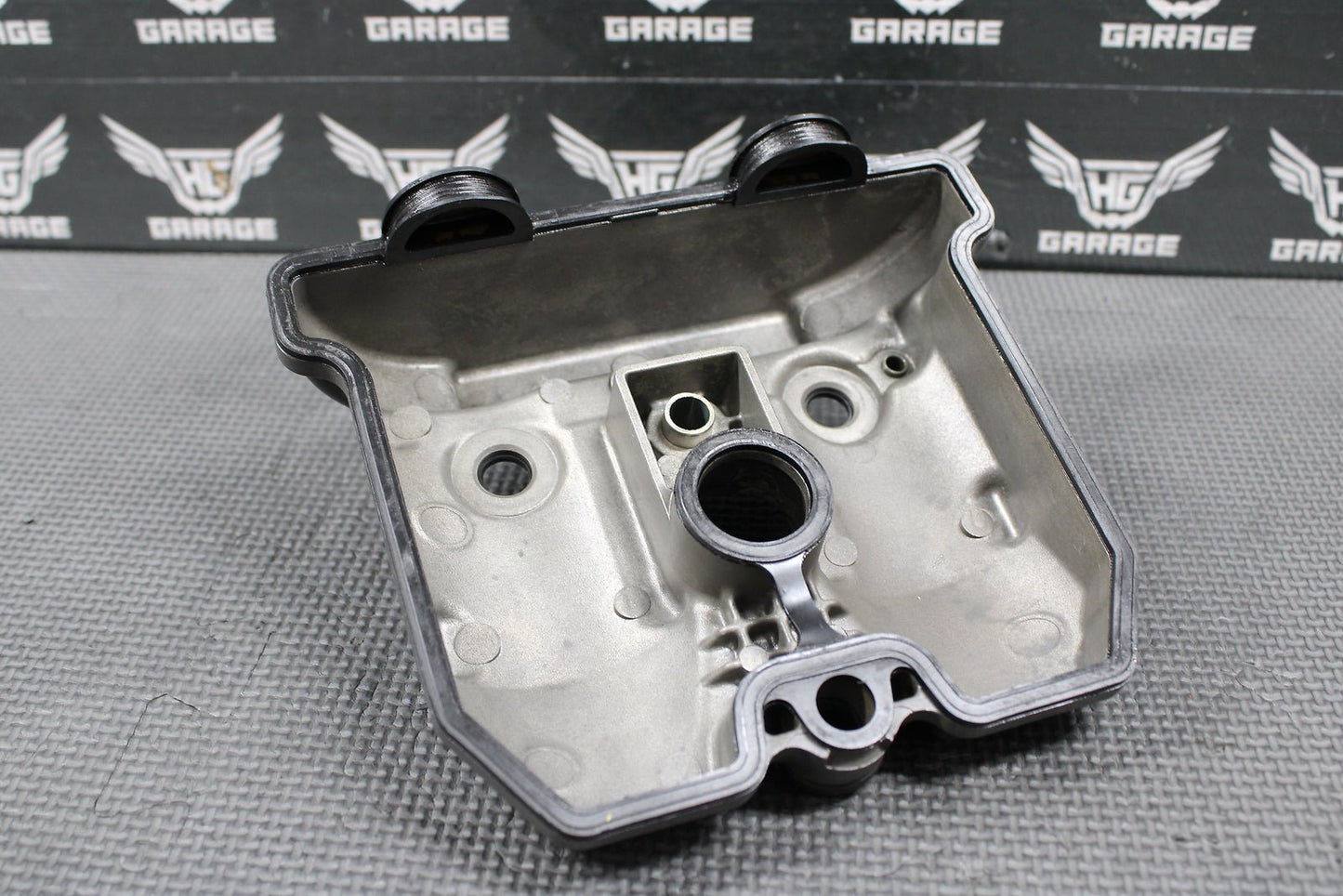 2000 SUZUKI DRZ400 DRZ400E OEM ENGINE CYLINDER HEAD VALVE COVER 11170 - 29F10 - hggarage