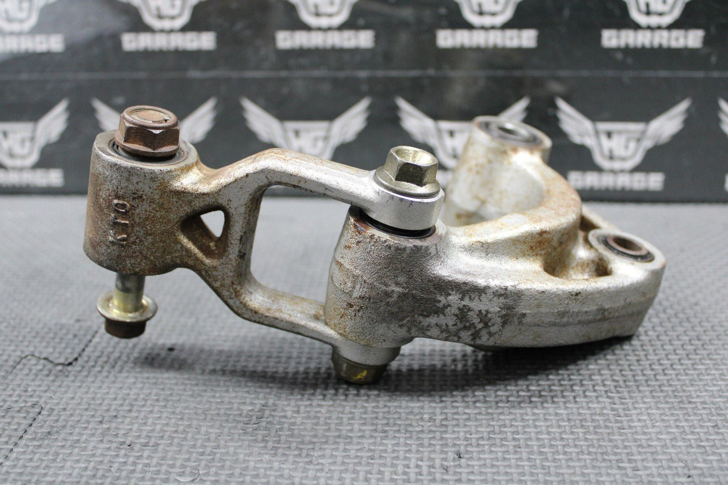 1999 HONDA XR200R 90 - 02 OEM REAR SHOCK LINKAGE LINKS GOD BONE 52460 - KT0 - 830 - hggarage