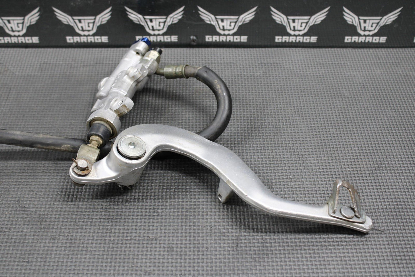 2009 YAMAHA YZ450F OEM NISSIN REAR BACK BRAKE CALIPER MASTER CYLINDER LEVER LINE - hggarage