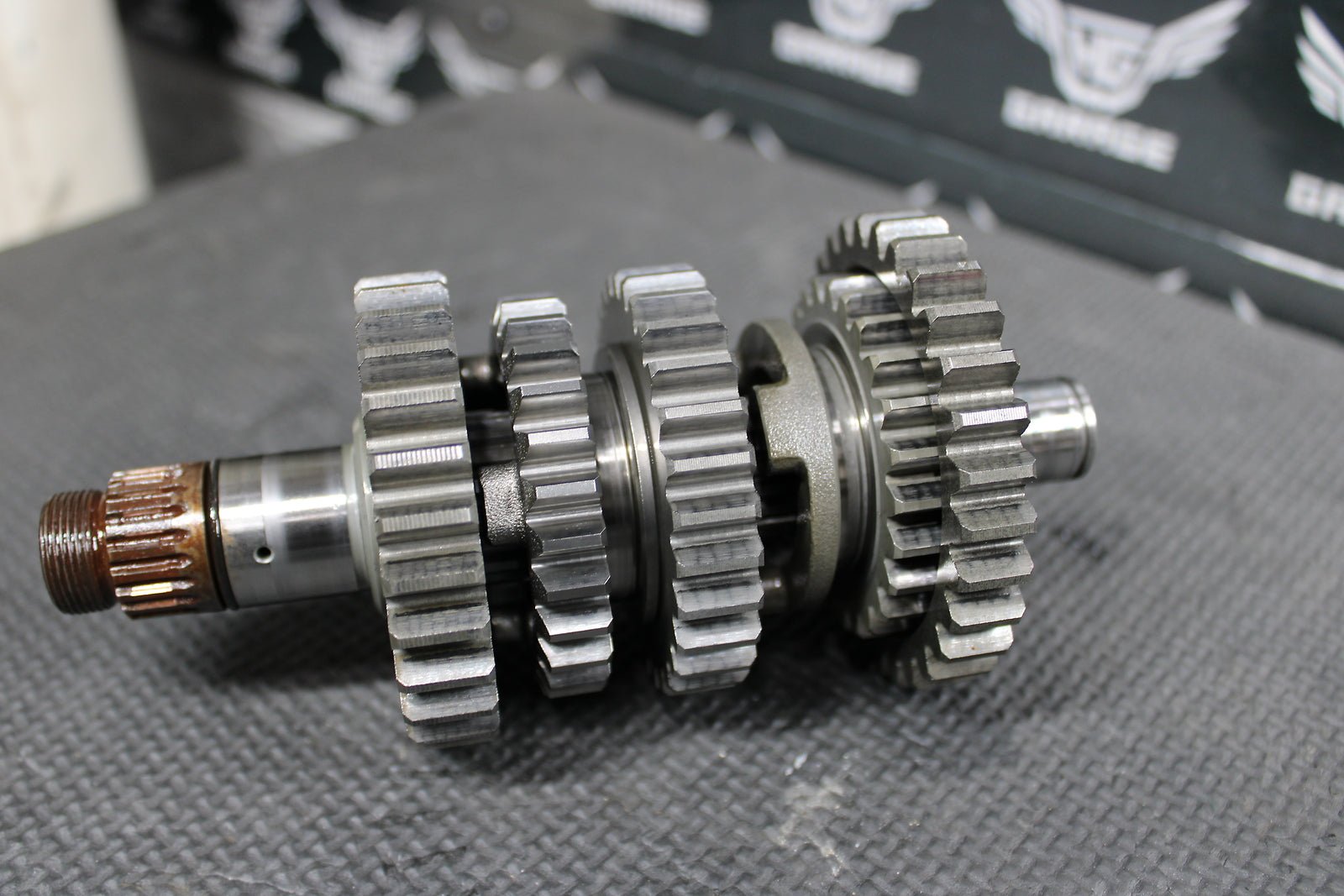 2006 YAMAHA YZ250F OEM ENGINE TRANSMISSION TRANNY ASSEMBLY GEARS - hggarage