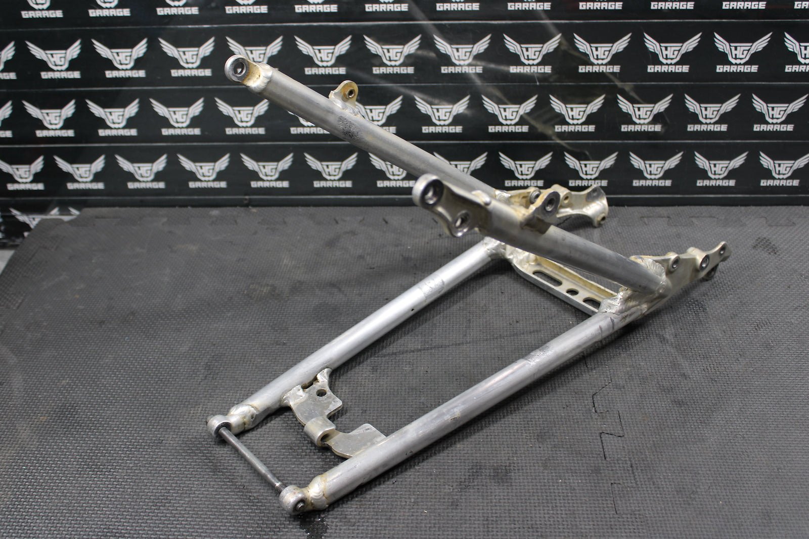 2006 HONDA CRF250R OEM REAR BACK SUB FRAME SUBFRAME 50200 - KRN - 850 - hggarage