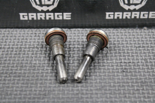 1989 HONDA 84 - 04 XR250R OEM CYLINDER HEAD SUB - ROCKER ARM SHAFT B 14456 - KK0 - 010 - hggarage