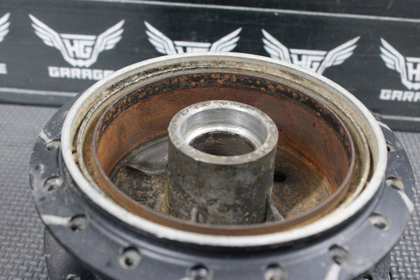 1997 93 - 98 YAMAHA RT100 OEM REAR BACK WHEEL RIM HUB 18A - 25311 - 00 - 98 - hggarage