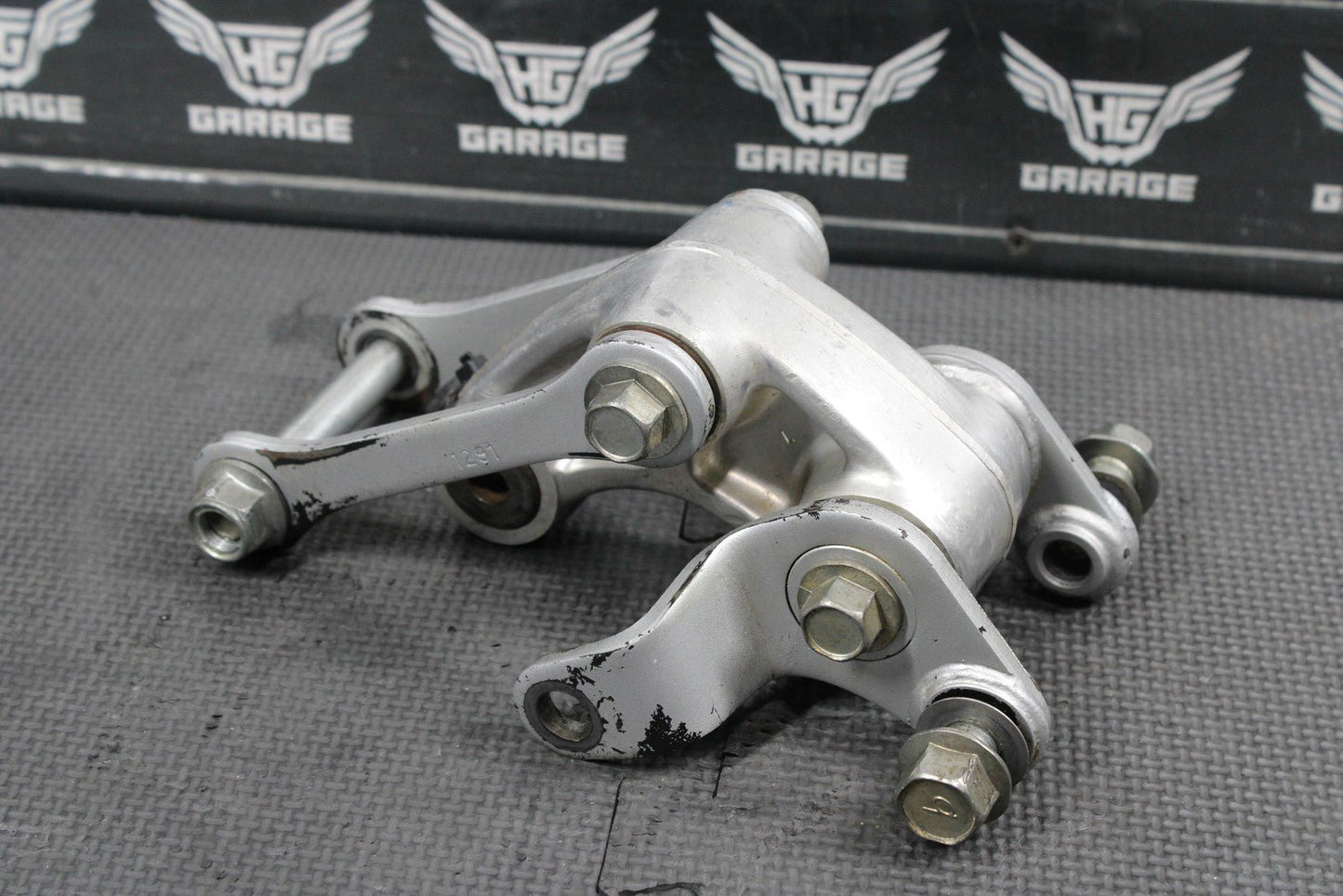 2012 KAWASAKI KX85 OEM REAR SHOCK LINKAGE LINKS RELAY ARM DOGBONE 32037 - 1553 - hggarage