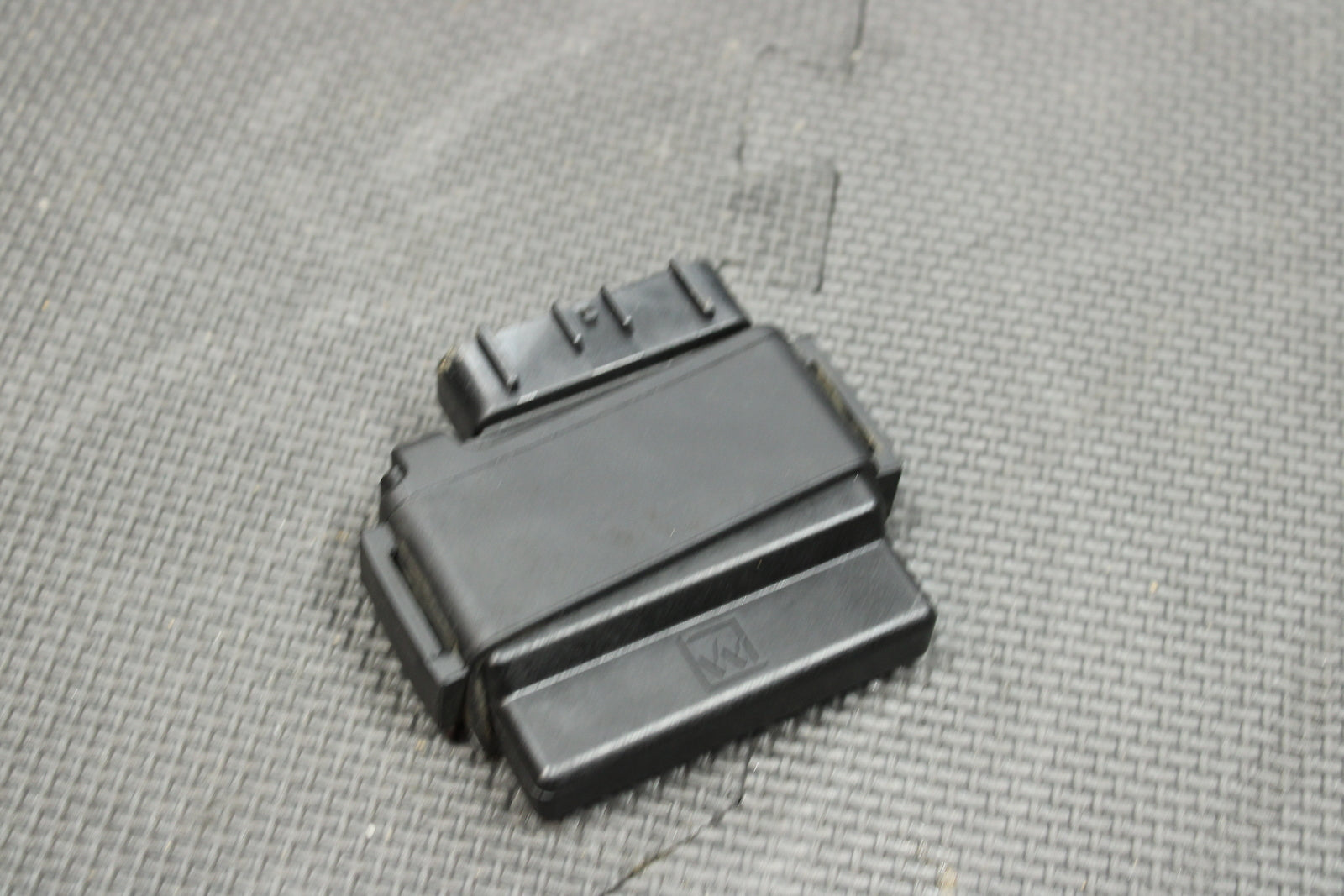 47566105