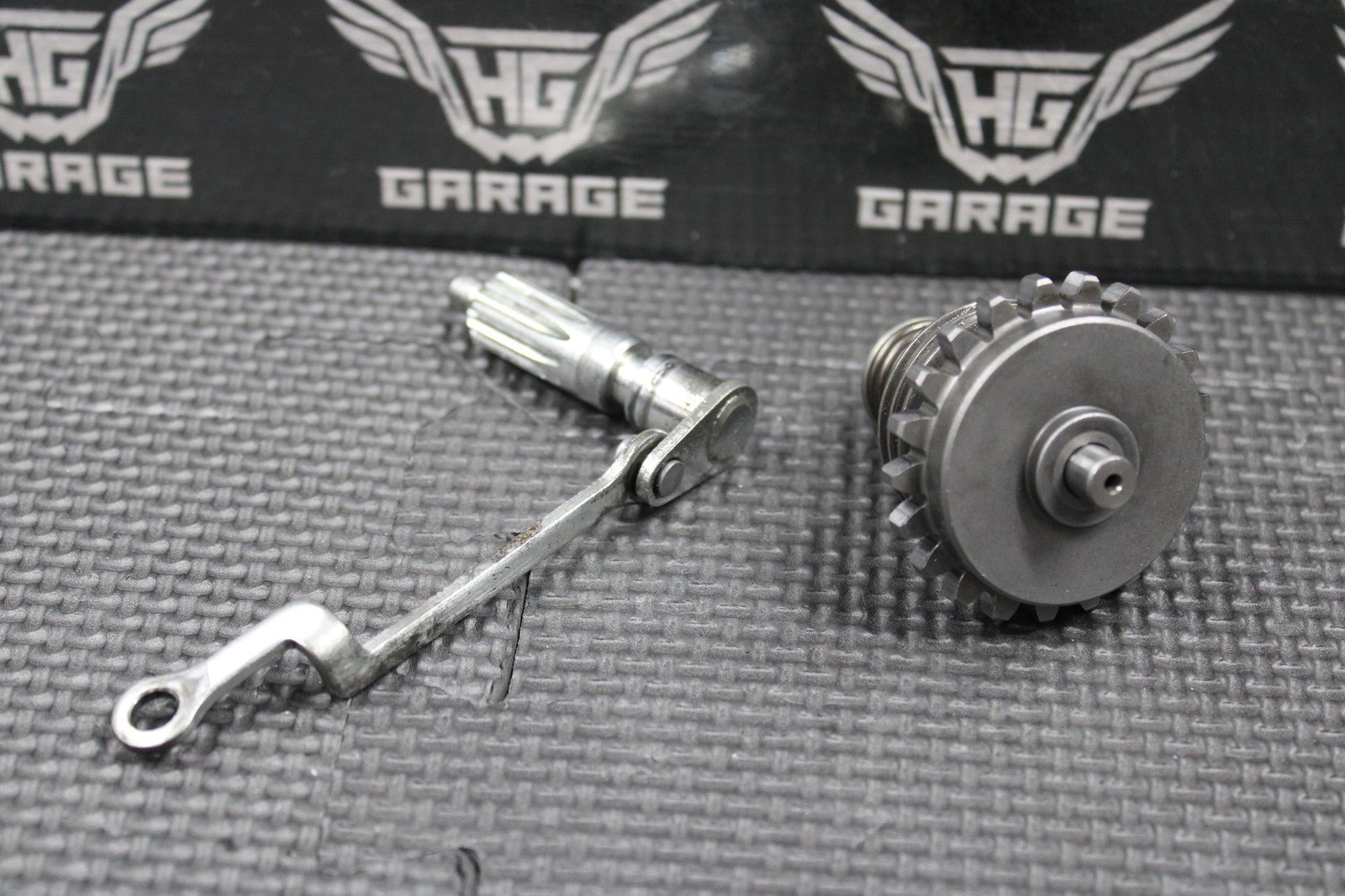2000 00 - 02 HONDA CR125R OEM EXHAUST POWER VALVE LINKAGE GOVERNOR 19200 - KZ4 - L10 - hggarage