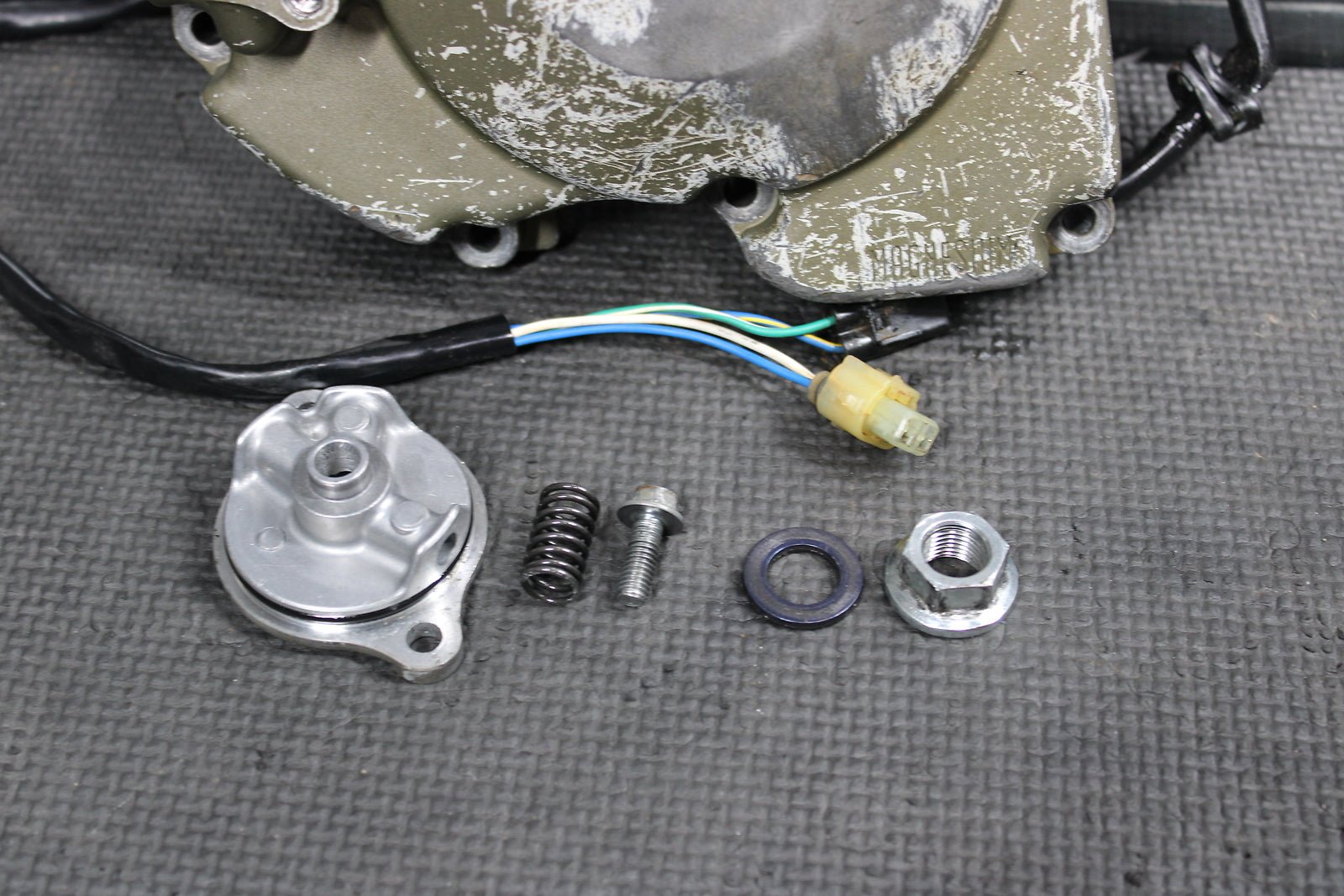 2005 Honda CRF250R Stator Magneto Rotor Flywheel 31110 - Krn - 670 31120 - Krn - 670 - hggarage