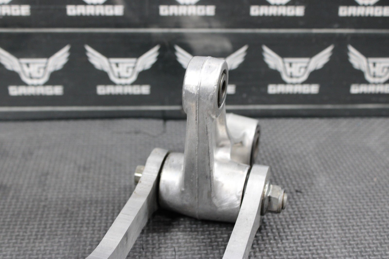 KAWASAKI 94 - 96 KX125 KX250 OEM REAR SHOCK LINKAGE LINKS RELAY DOG BONE SWINGARM - hggarage