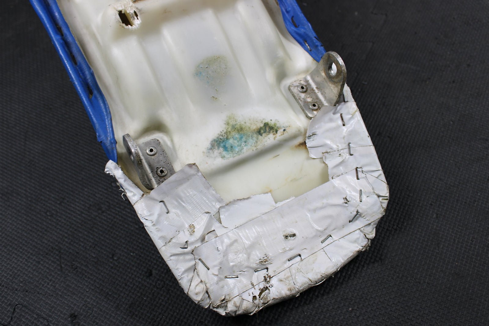 1989 SUZUKI RM250 OEM SEAT SADDLE 45100 - 28C00 - 4UZ - hggarage