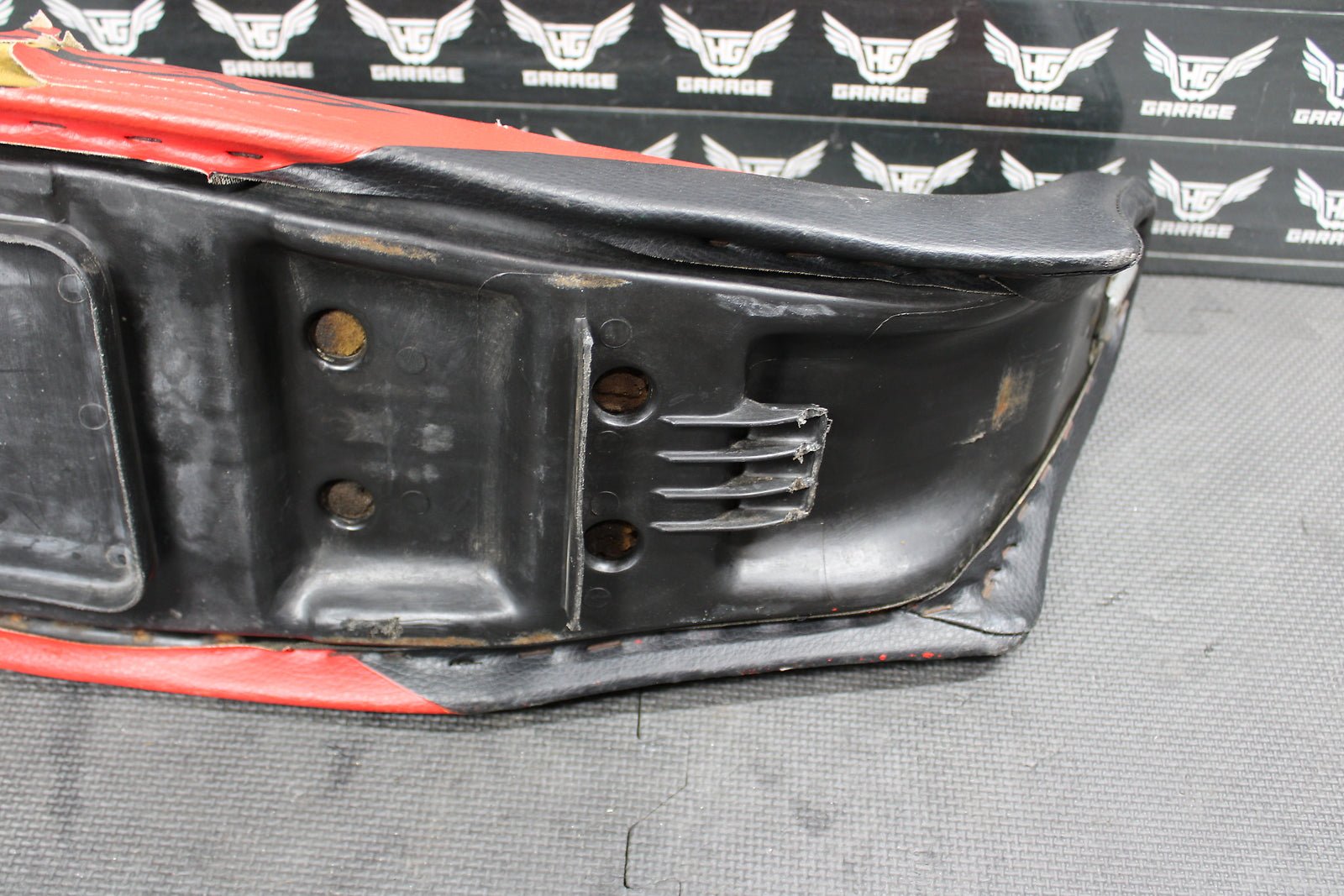 1998 HONDA XR200R 1990 1991 / 93 - 02 OEM SEAT SADDLE 77200 - KT0 - A50ZA - hggarage
