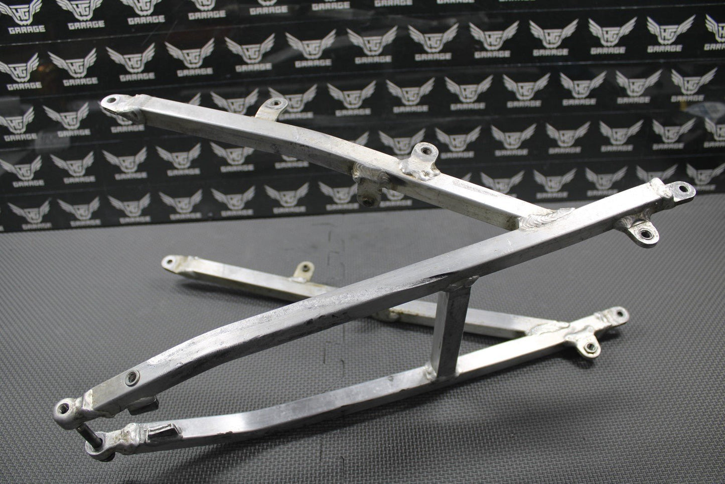 2000 2001 HONDA CR125 CR250R OEM REAR BACK SUB FRAME SUBFRAME 50200 - KZ3 - J30 GOOD - hggarage