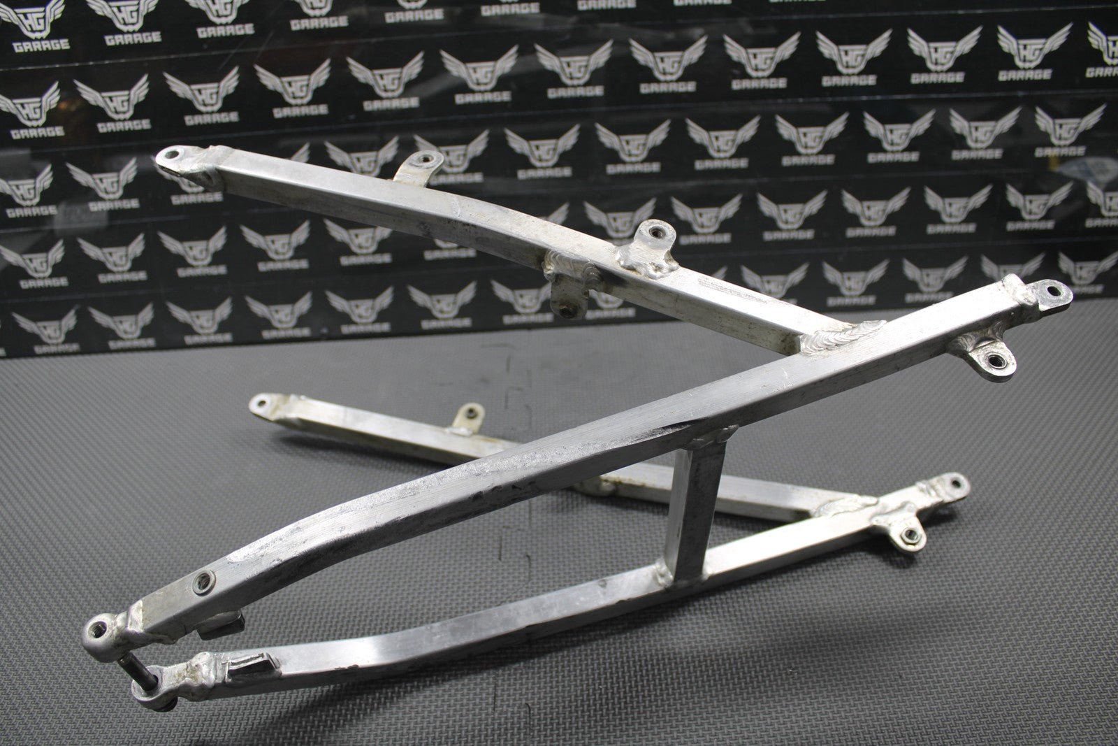 2000 2001 HONDA CR125 CR250R OEM REAR BACK SUB FRAME SUBFRAME 50200 - KZ3 - J30 GOOD - hggarage