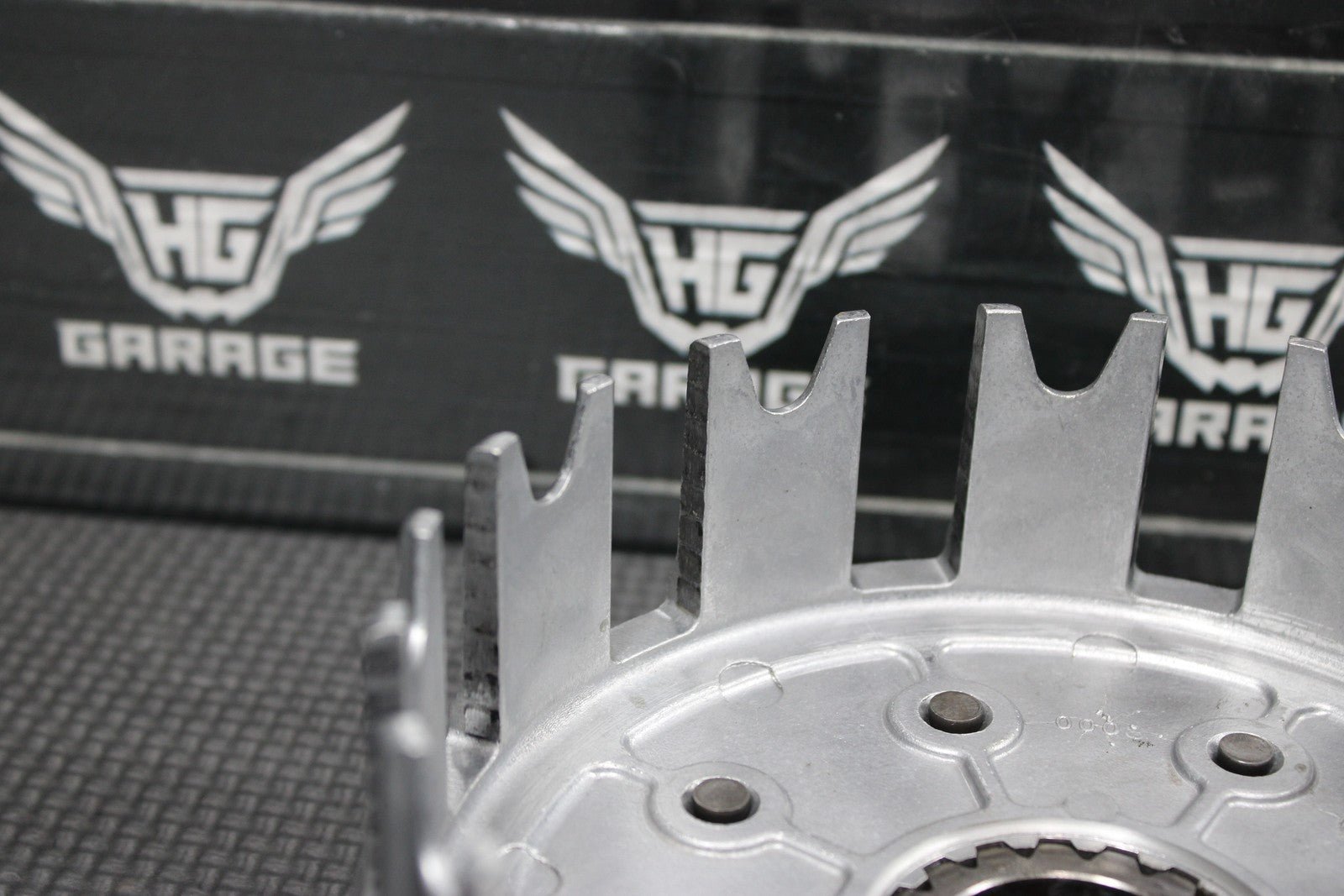 2014 KAWASAKI 10 - 14 KX250F OEM COMPLETE CLUTCH BASKET HUB PRESSURE PLATE - hggarage