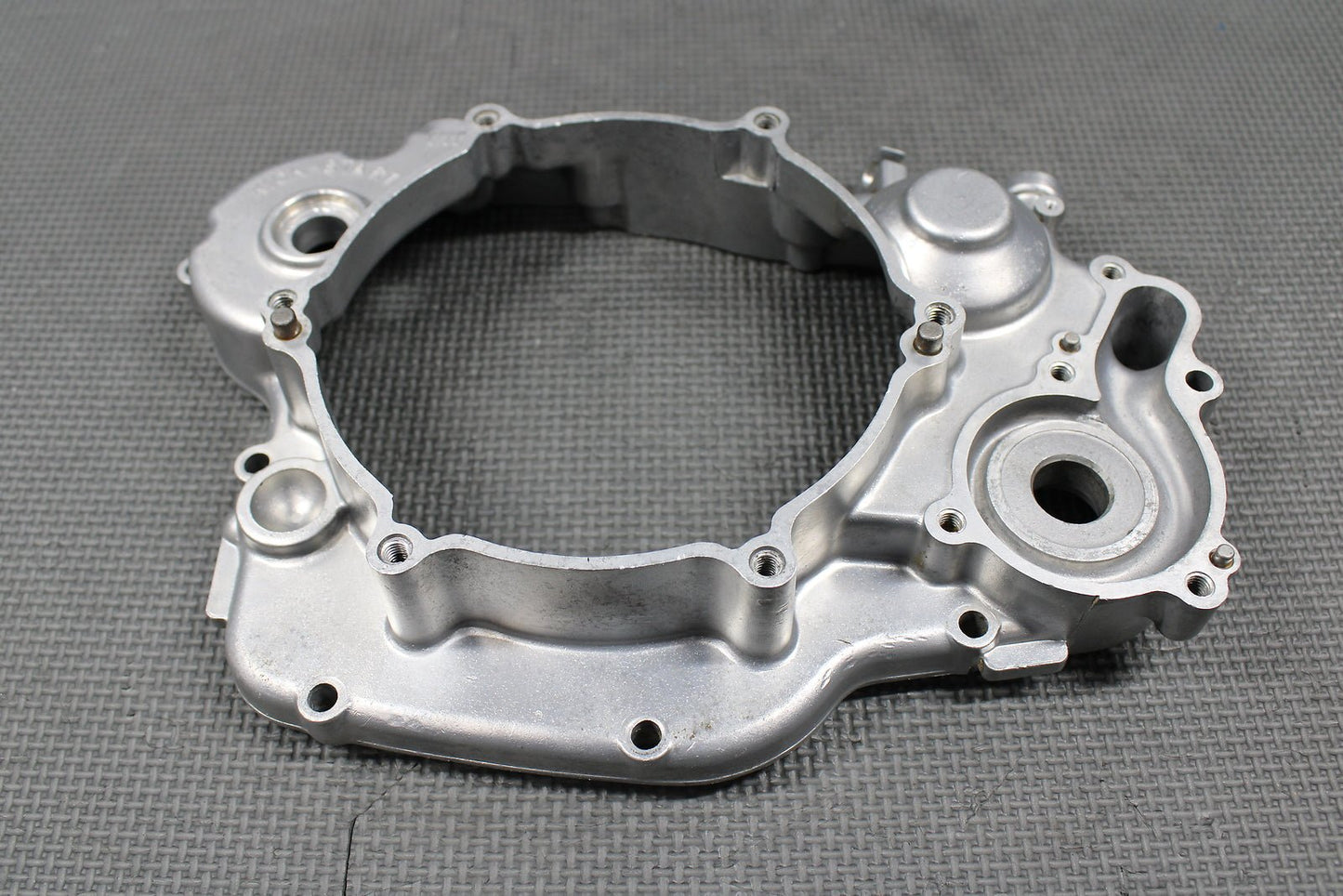 1991 KAWASAKI KX125 OEM RIGHT SIDE CRANKCASE INNER CLUTCH COVER 14032 - 1295 GOOD - hggarage