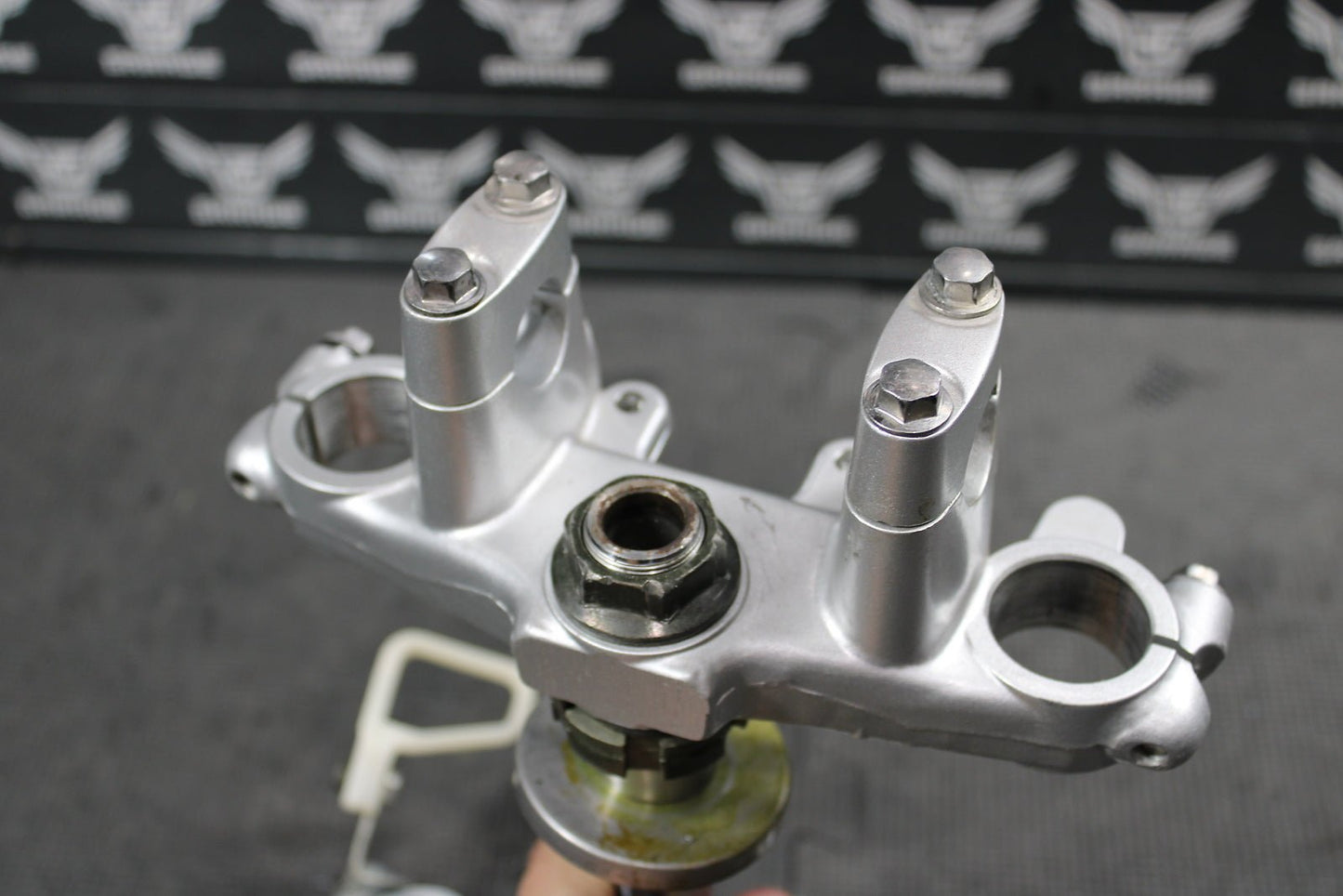 2000 Yamaha TTR125L OEM Front Forks Lower Upper Triple Tree Clamps Assembly - hggarage