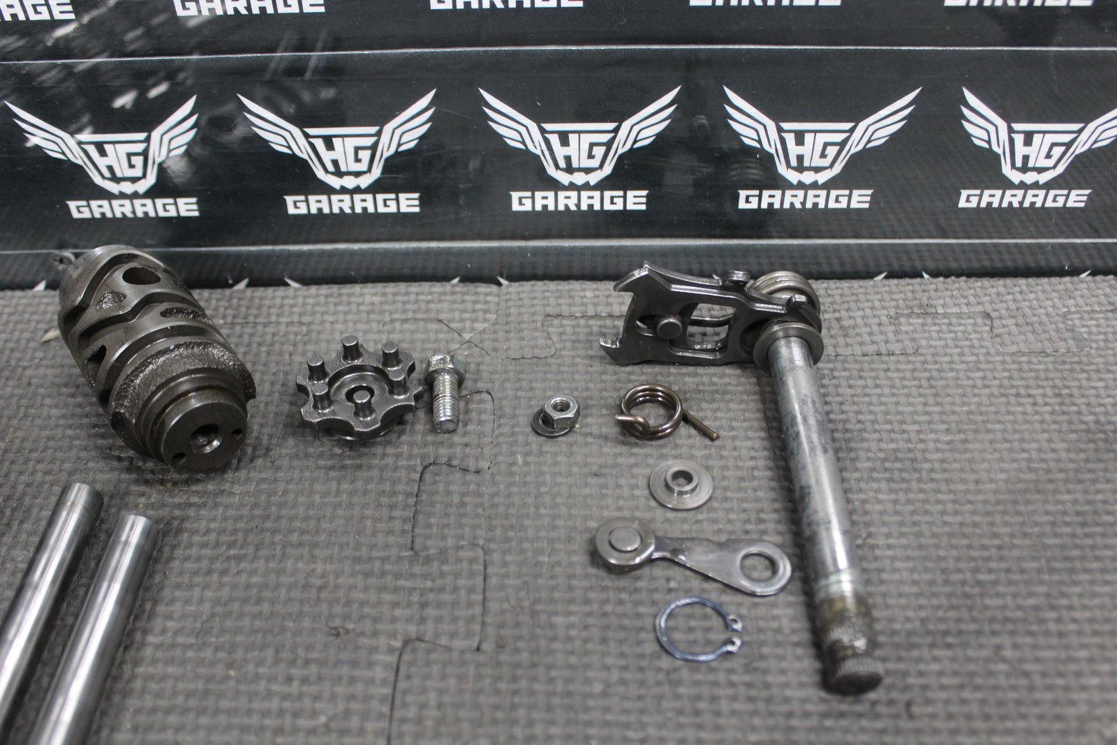 1994 KAWASAKI KX125 OEM ENGINE TRANSMISSION TRANNY ASSEMBLY GEARS 13127 - 1229 - hggarage