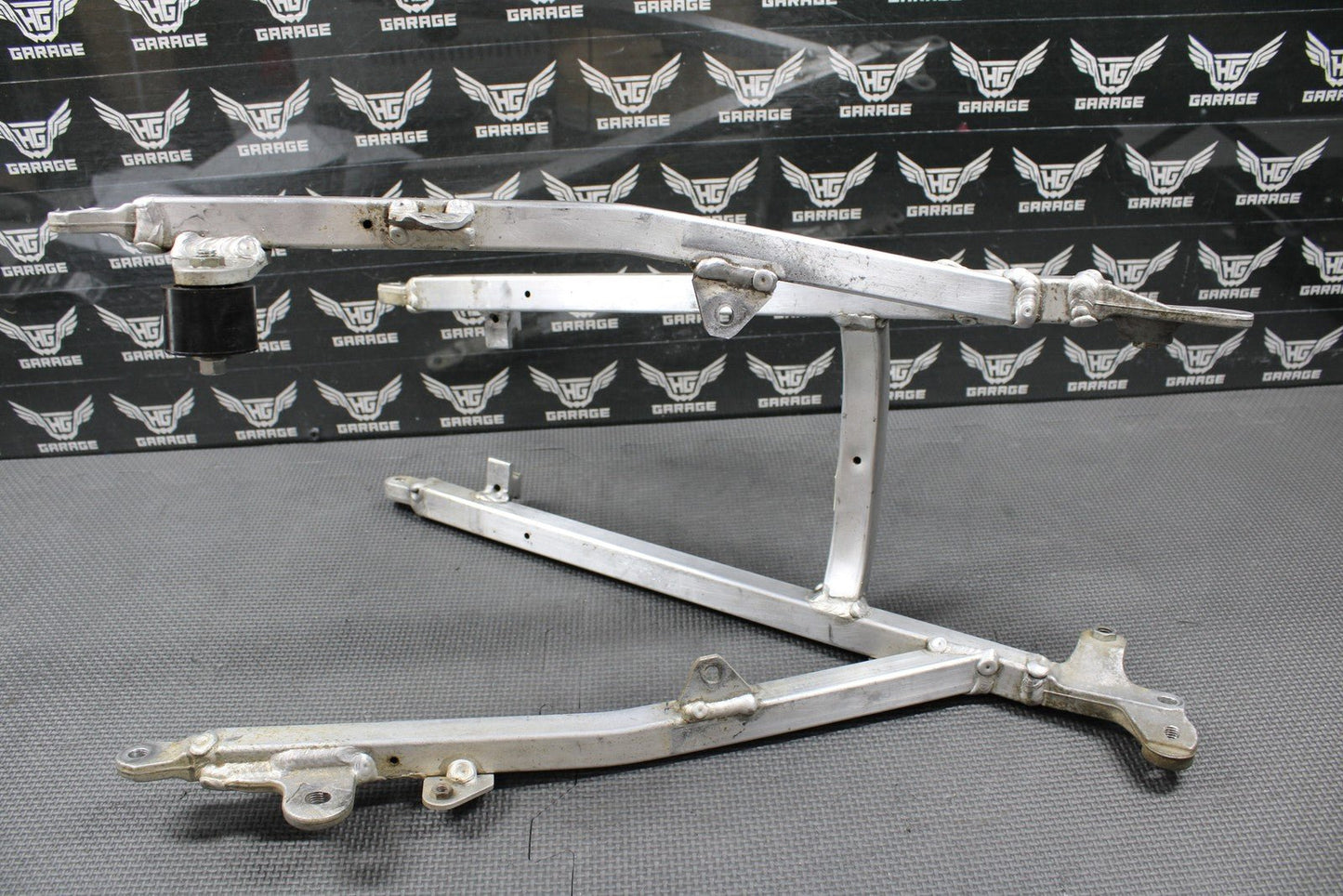 2010 2011 YAMAHA YZ250F OEM REAR BACK SUB FRAME SUBFRAME RAIL 17D - 21190 - 00 - 00 - hggarage