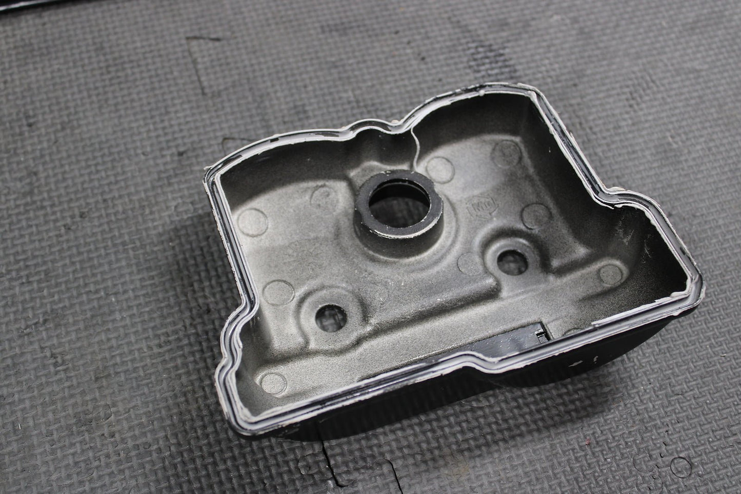2012 KAWASAKI 09 - 16 KX250F ENGINE MOTOR CYLINDER HEAD COVER DOME - hggarage