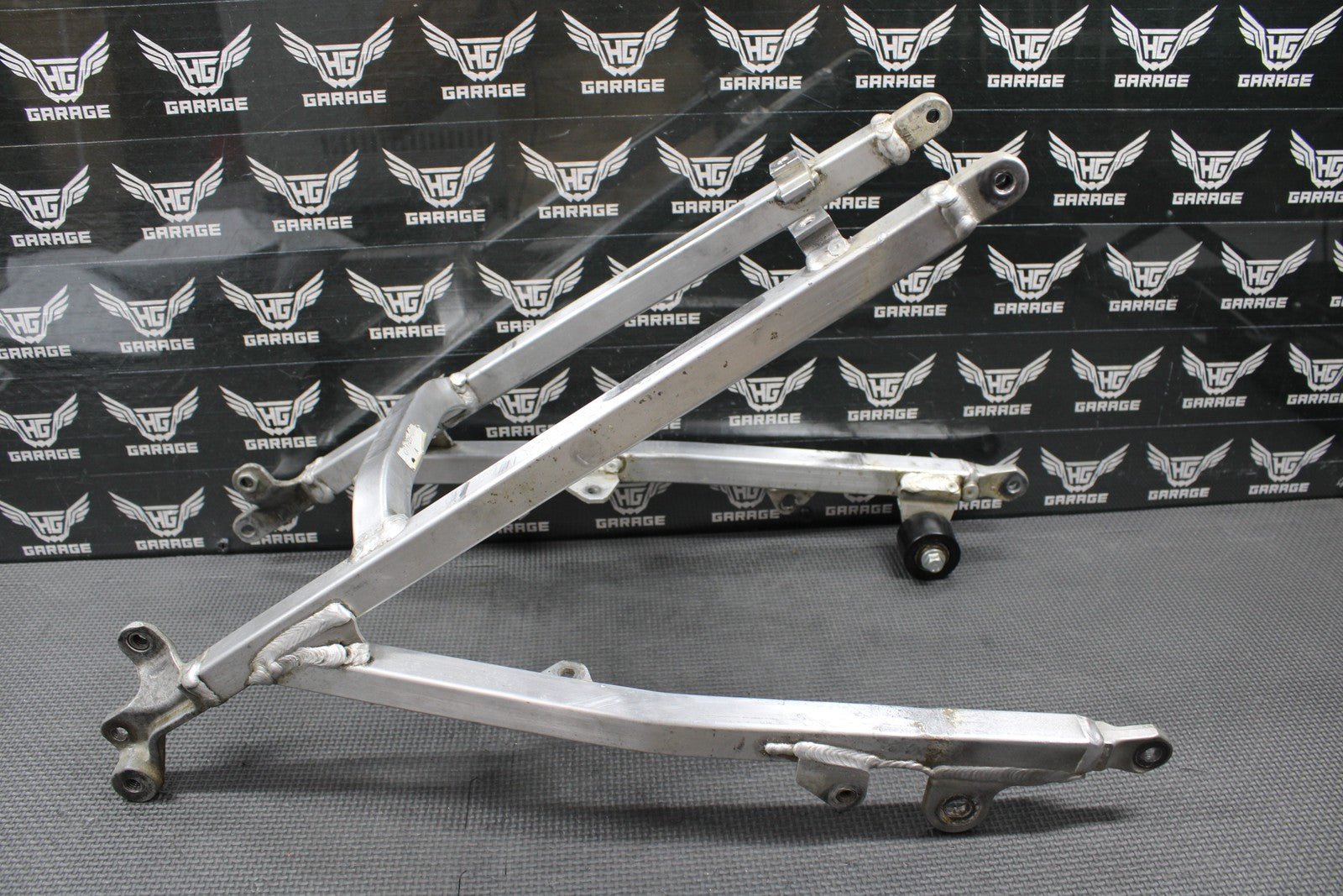 2010 2011 YAMAHA YZ250F OEM REAR BACK SUB FRAME SUBFRAME RAIL 17D - 21190 - 00 - 00 - hggarage