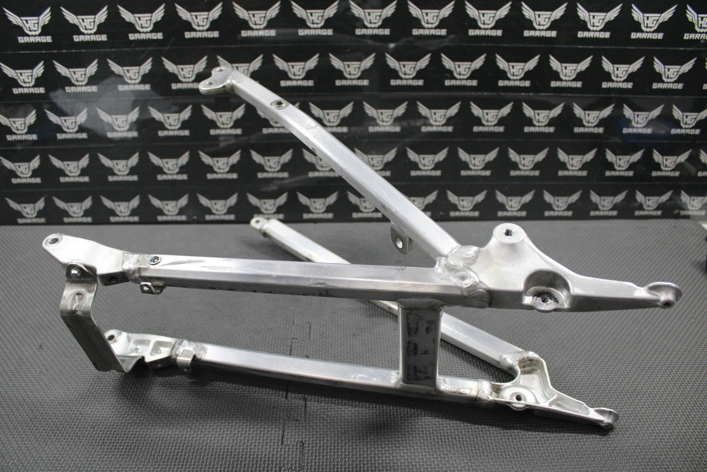 2019 SUZUKI 19 - 25 RMZ250 RMZ450 OEM REAR BACK SUB FRAME SUBFRAME SEAT RAIL GOOD! - hggarage