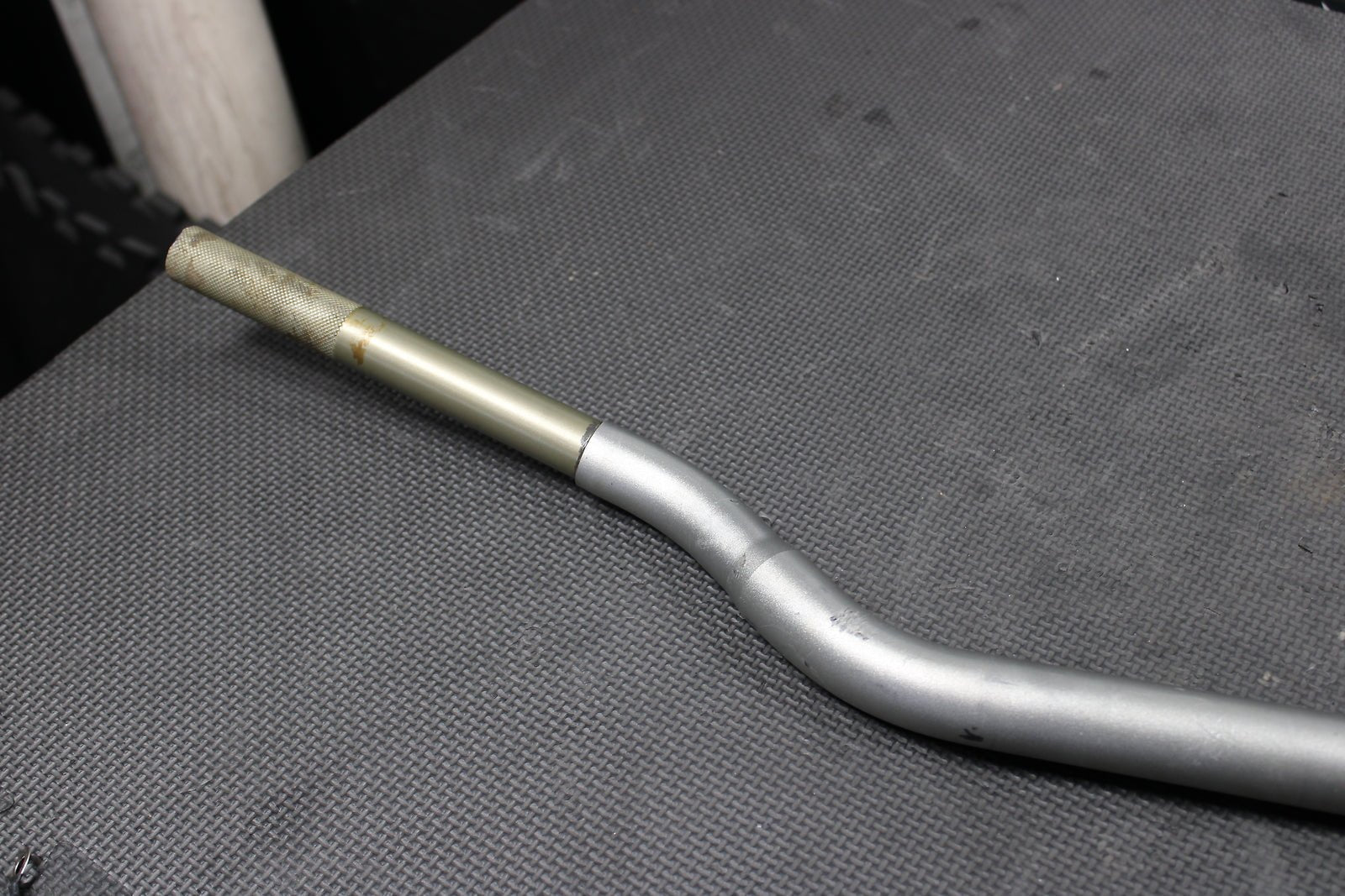 1986 HONDA XR250R RENTHAL TWIN WALL 1 1'8 HANDLEBARS BARS GRIPS STEERING - hggarage