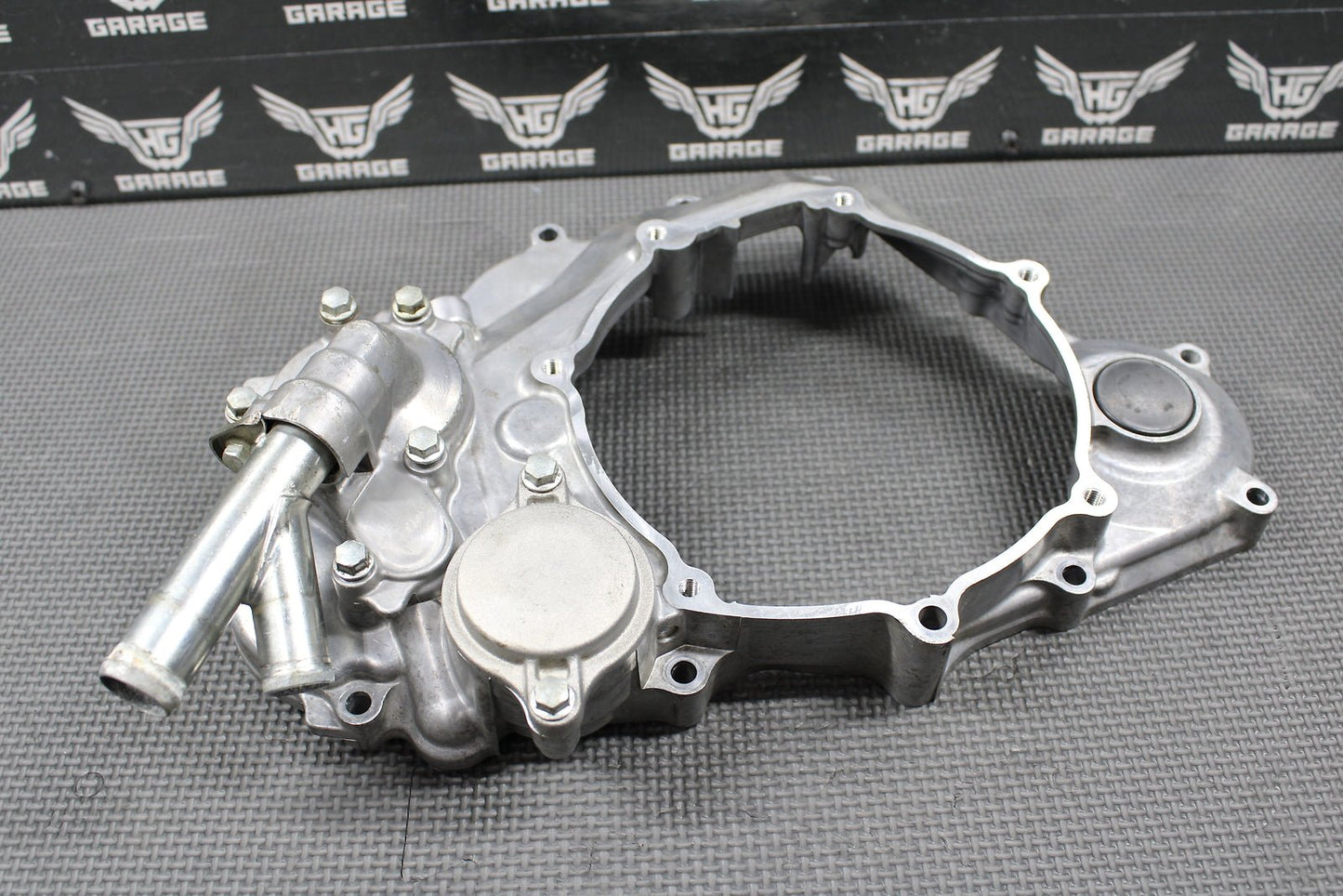 2019 YAMAHA 15 - 19 YZ250FX OEM RIGHT SIDE CASE INNER CLUTCH COVER WATER PUMP NICE - hggarage