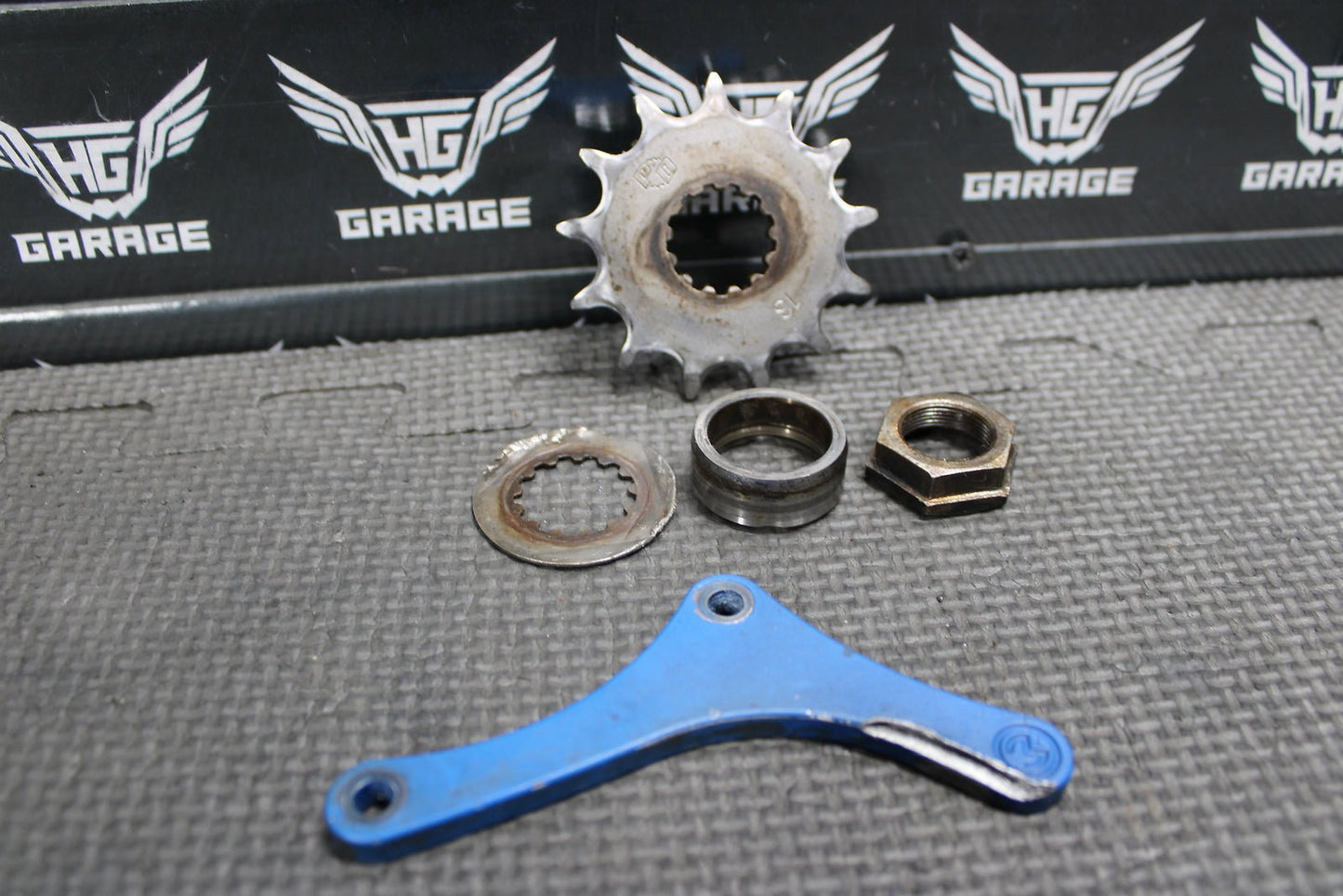 2008 YAMAHA 06 - 09 YZ450F 13T FRONT SPROCKET BLUE MOOSE RACING GUARD CASE SAVER - hggarage