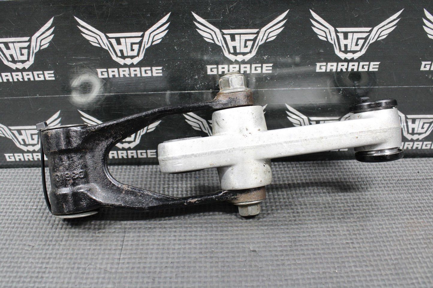 2005 2006 SUZUKI RM85 OEM REAR SHOCK SWINGARM LINKAGE ARM LEVER ROD 62600 - 03890 - hggarage