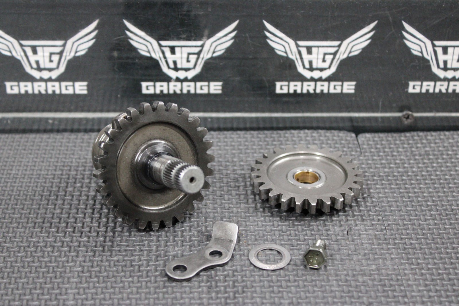2001 SUZUKI RM80 OEM KICKSTART KICK START SHAFT W IDLER GEAR 26211 - 02B04 - hggarage