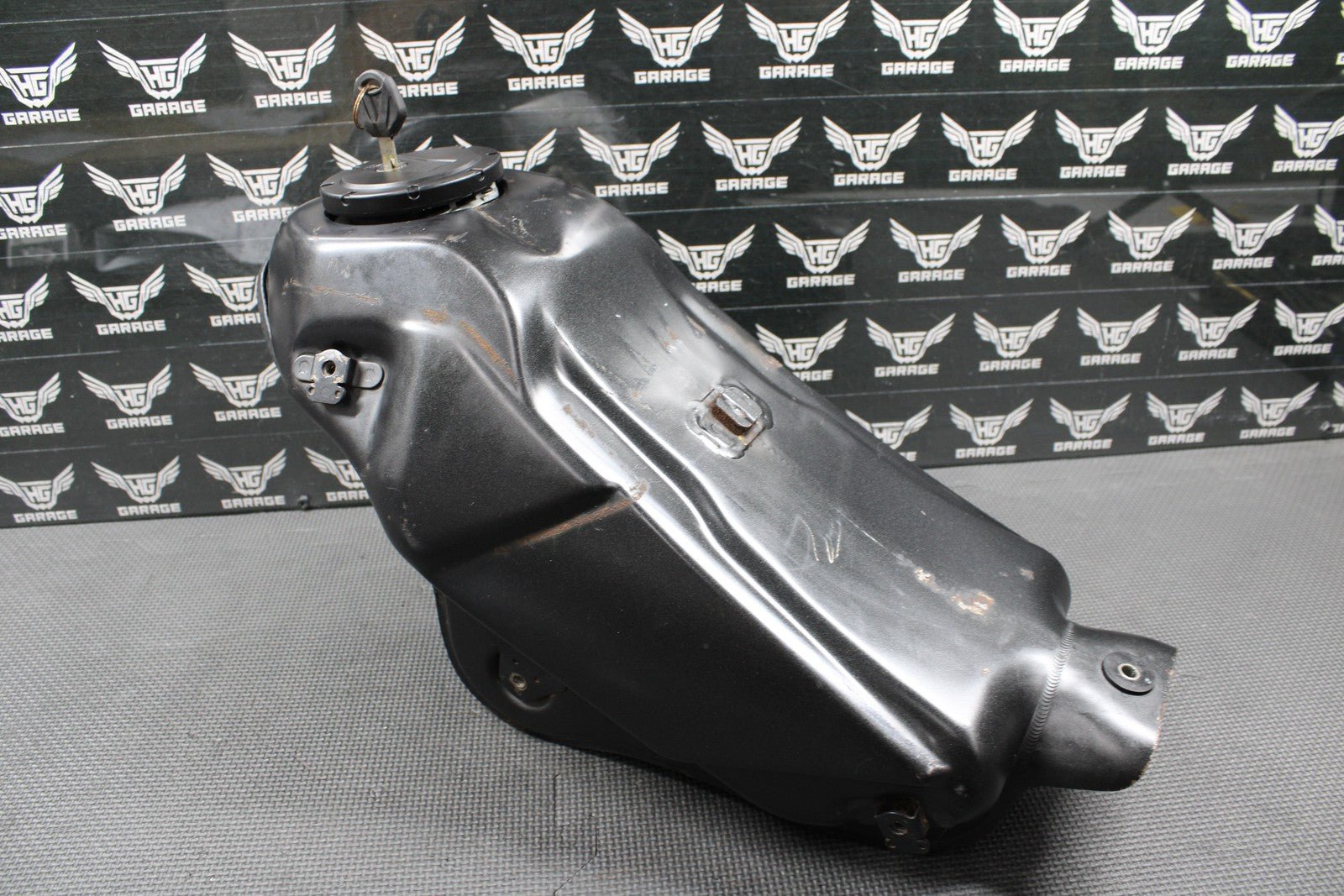 2009 2010 KAWASAKI KLX250SF KLX250 OEM GAS FUEL TANK CELL RESEVOIR 51086 - 5064 - 25 - hggarage